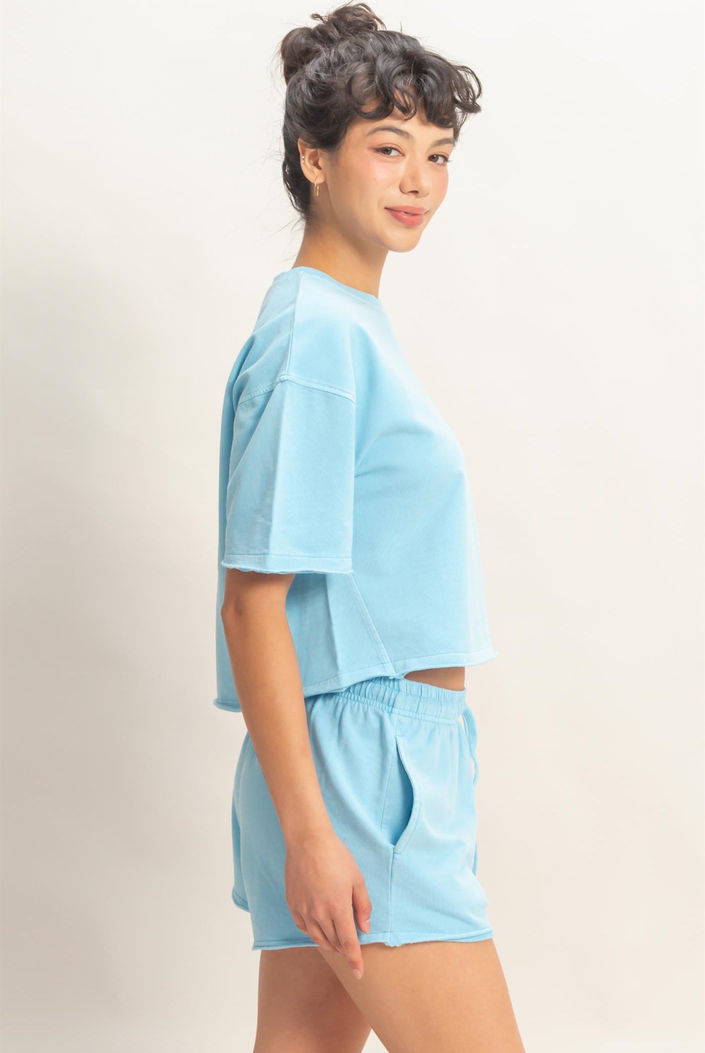 Wholesale Short Sleeve Crew Neck Top And Shorts Set Clothing DZ26C668-SET BLUE DOUBLE ZERO