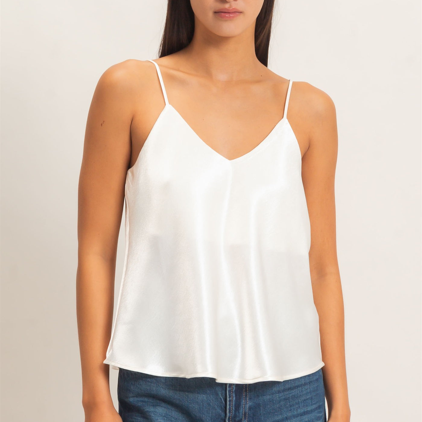 Wholesale V-Neck Satin Cami Top Camisoles DZ26C976 CREAM DOUBLE ZERO