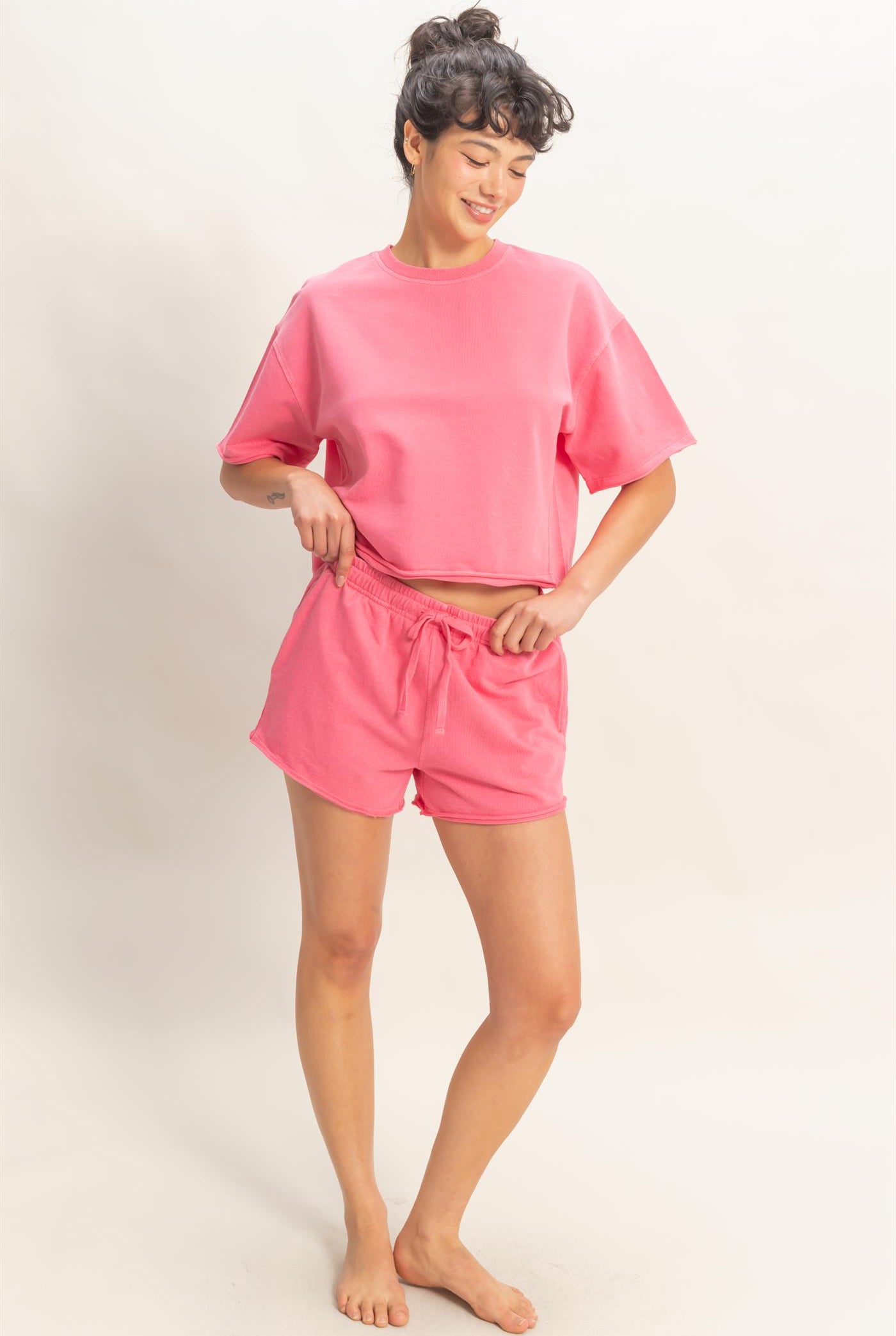 Wholesale Short Sleeve Crew Neck Top And Shorts Set Clothing DZ26C668-SET TAFFY PINK DOUBLE ZERO