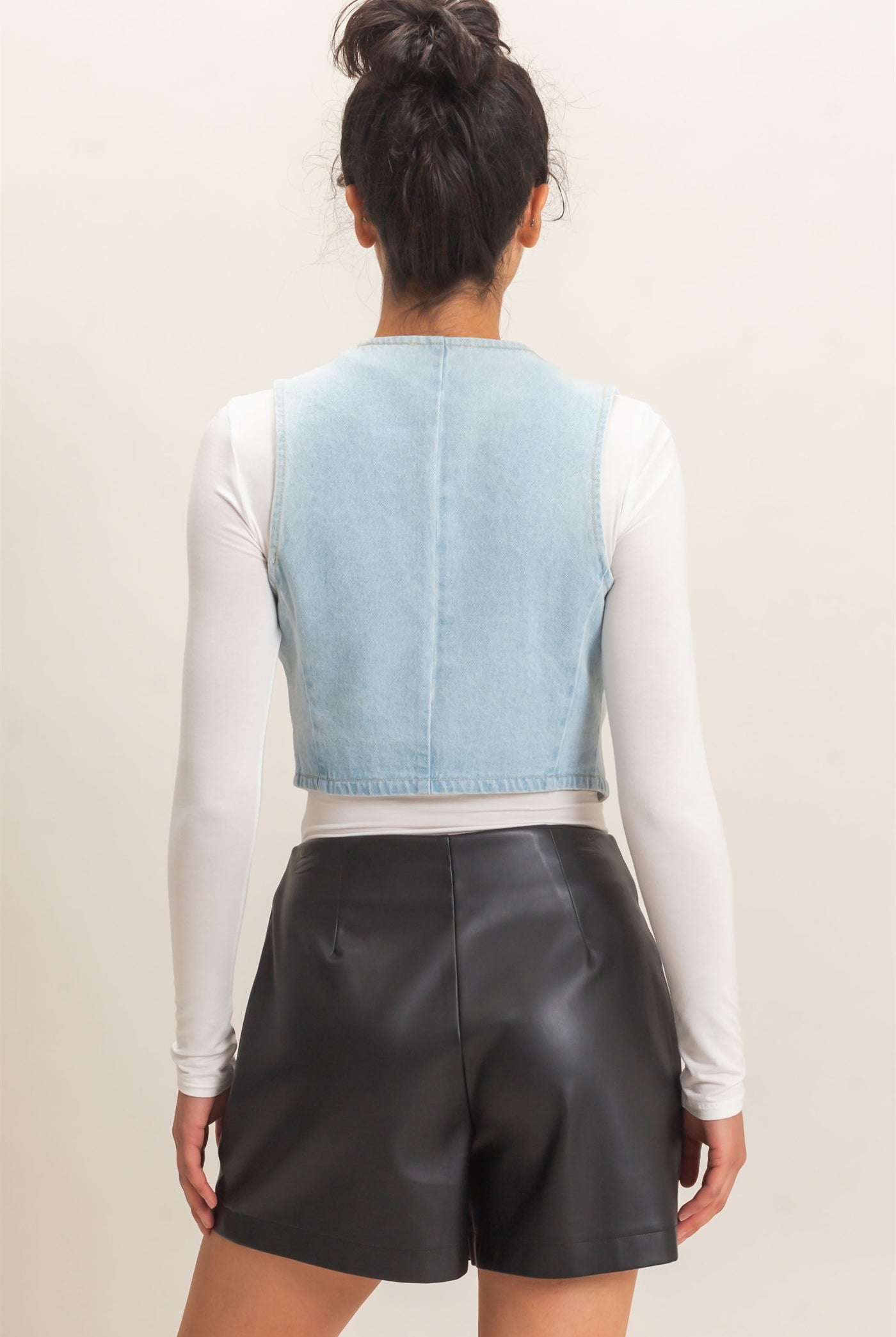 Wholesale Buttoned Denim Vest Vests DZ26E266 LIGHT BLUE DOUBLE ZERO