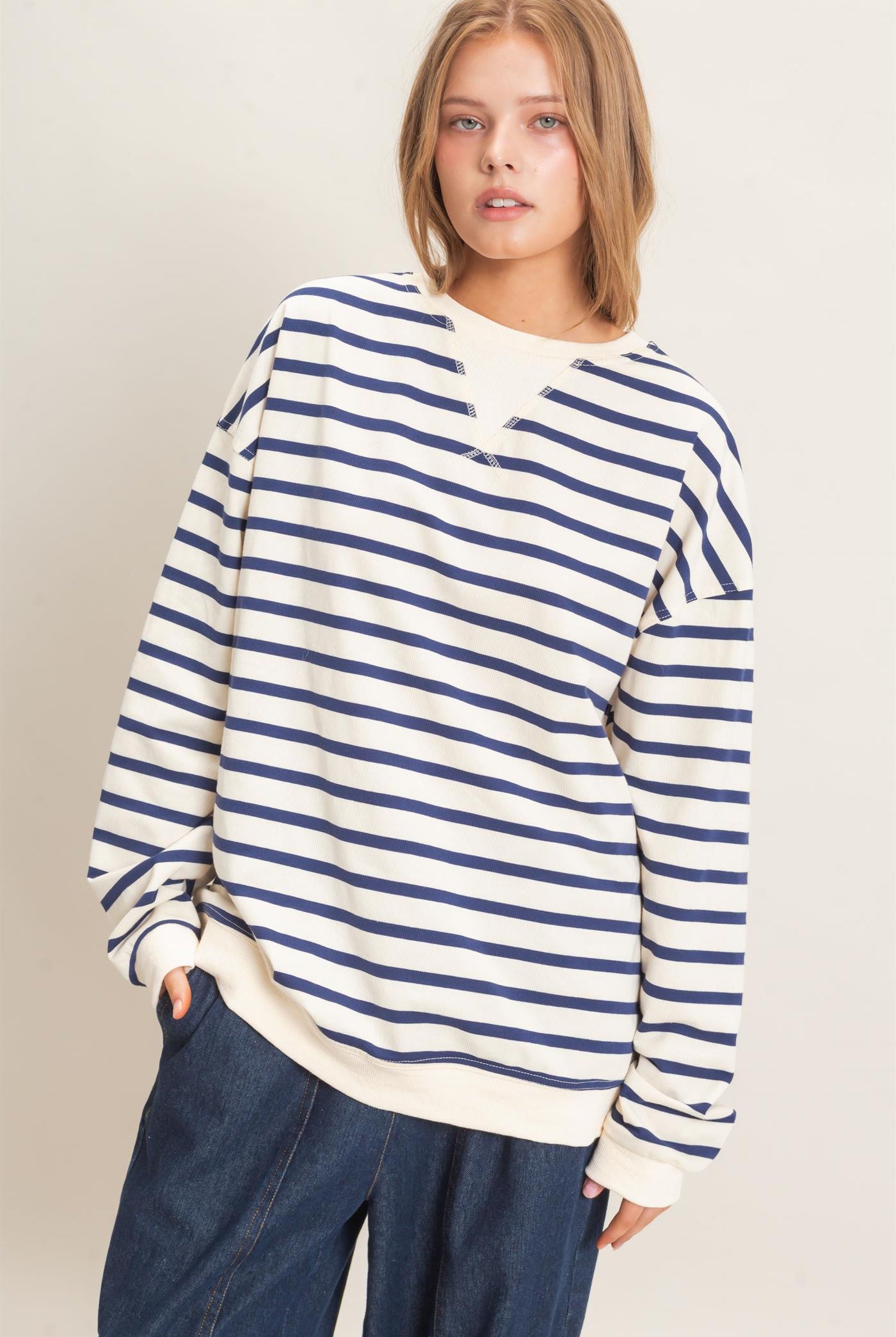 Wholesale Striped Long Sleeve Pullover Sweatshirts HF26F077 NAVY/CREAM HYFVE