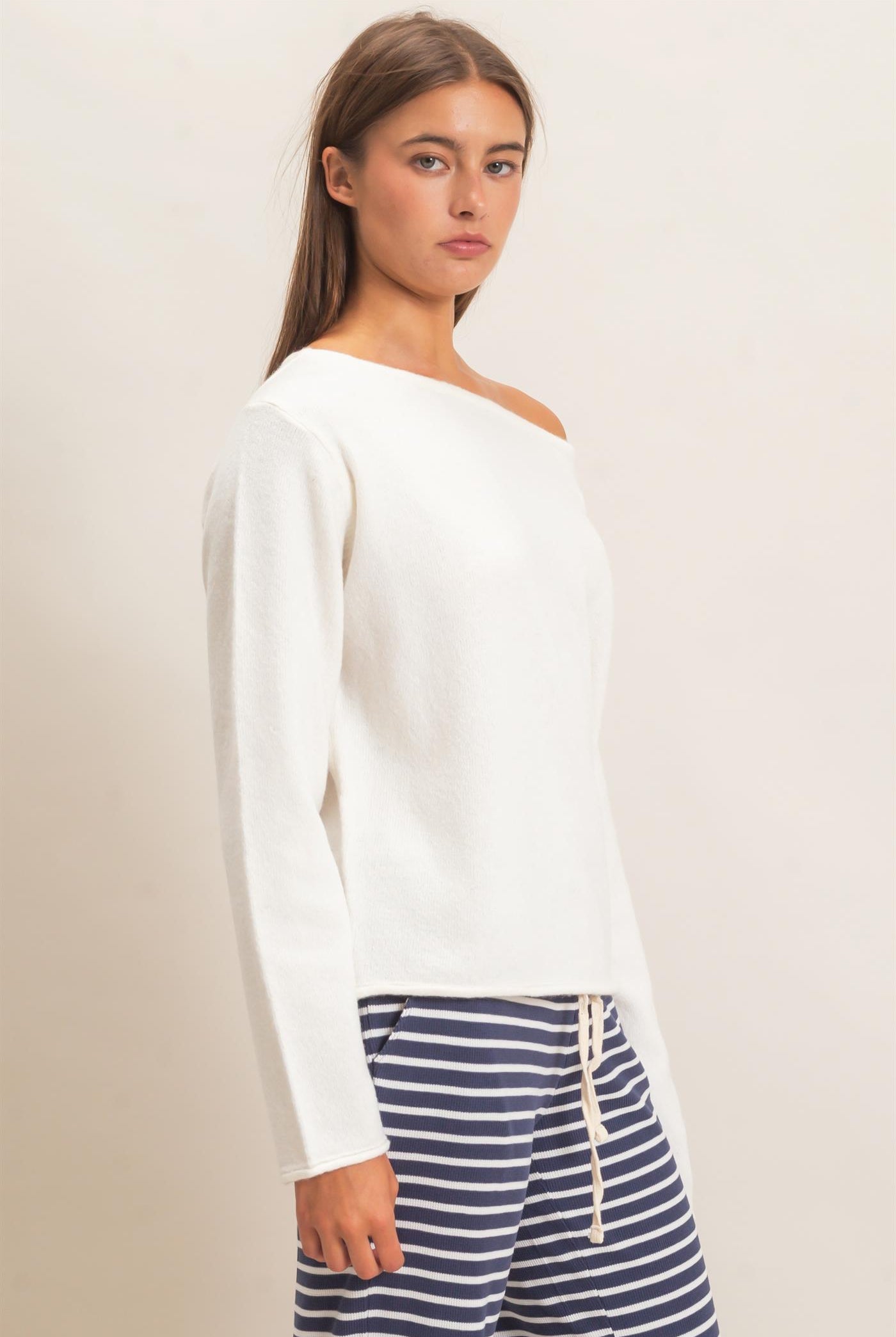 Wholesale Off The Shoulder Sweater Sweaters DZ26E652 WHIP CREAM DOUBLE ZERO