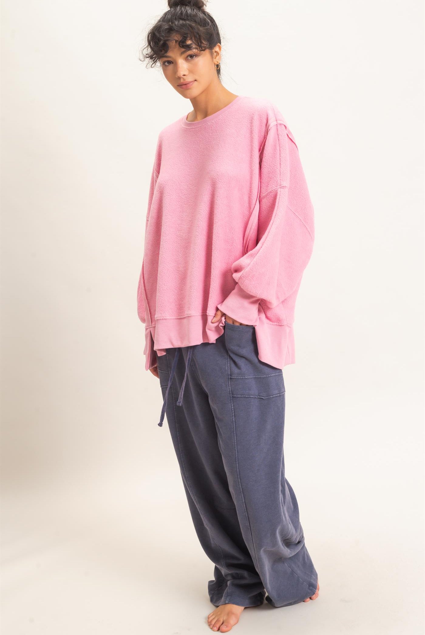 Wholesale Oversized Raw Edge Crew Neck Sweatshirt Sweatshirts DZ26E273 PINK DOUBLE ZERO
