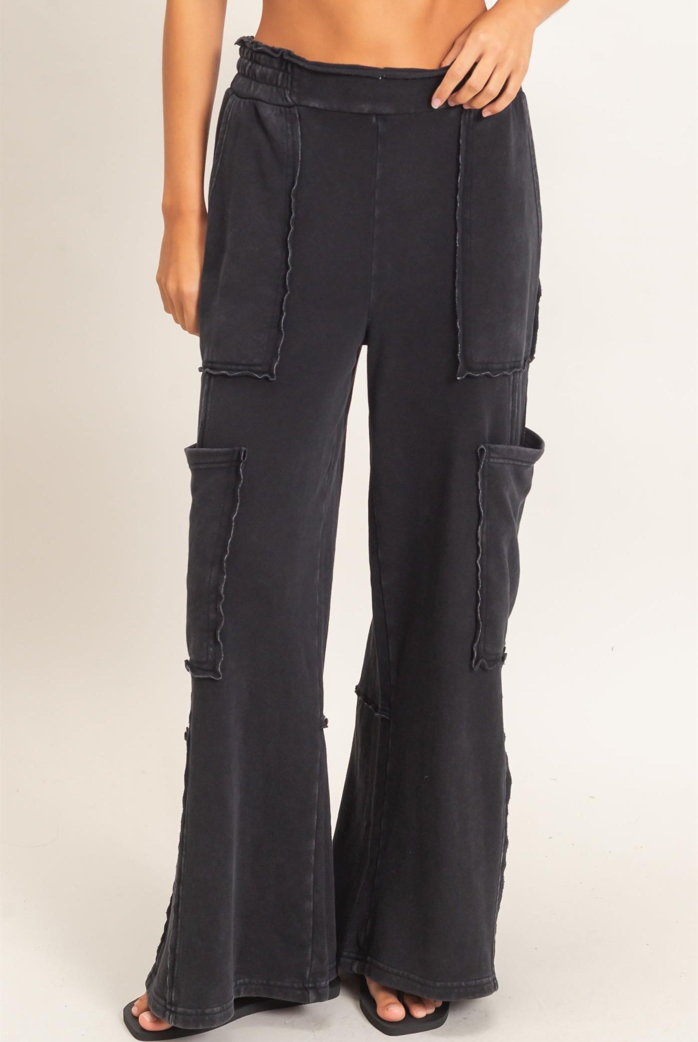 Wholesale Mineral Wash Cargo Pocket Pants Pants DZ26C963 BLACK DOUBLE ZERO
