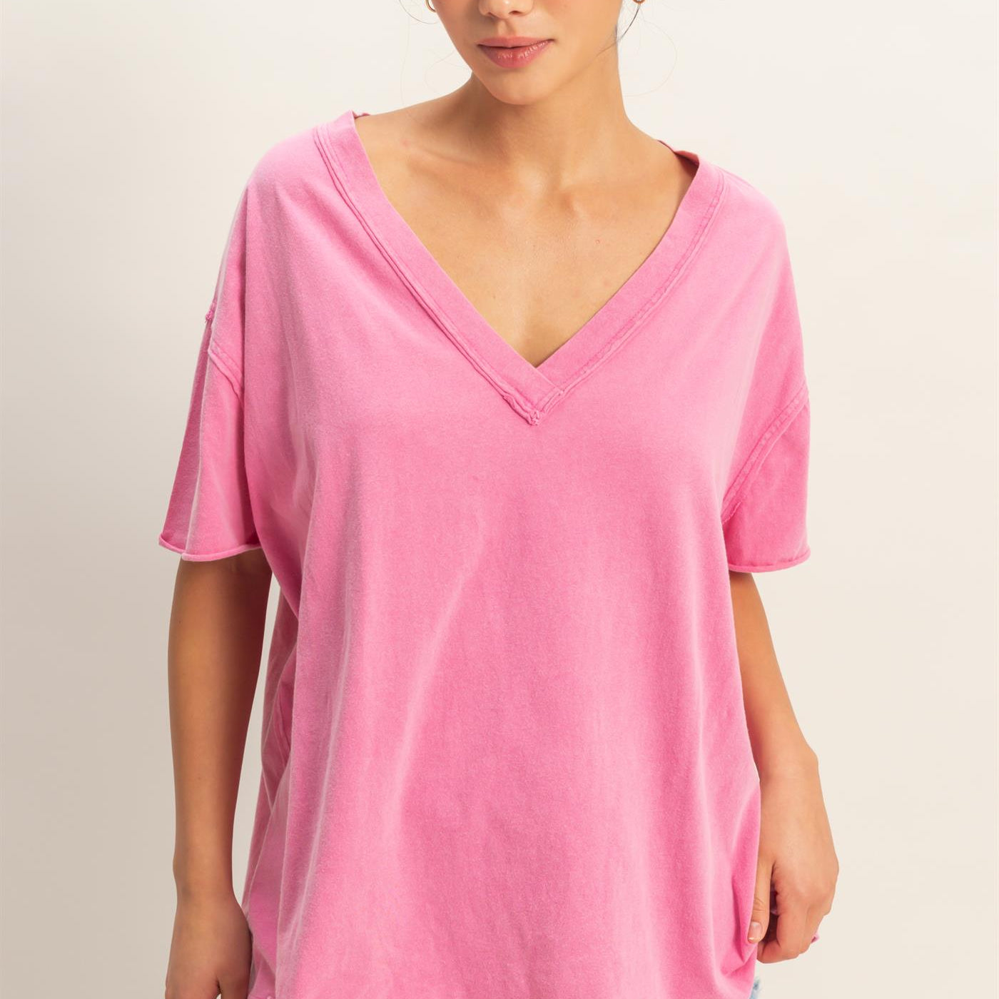 Wholesale Washed V-Neck Oversized Tee Clothing Tops DZ26A760 FUCHSIA DOUBLE ZERO