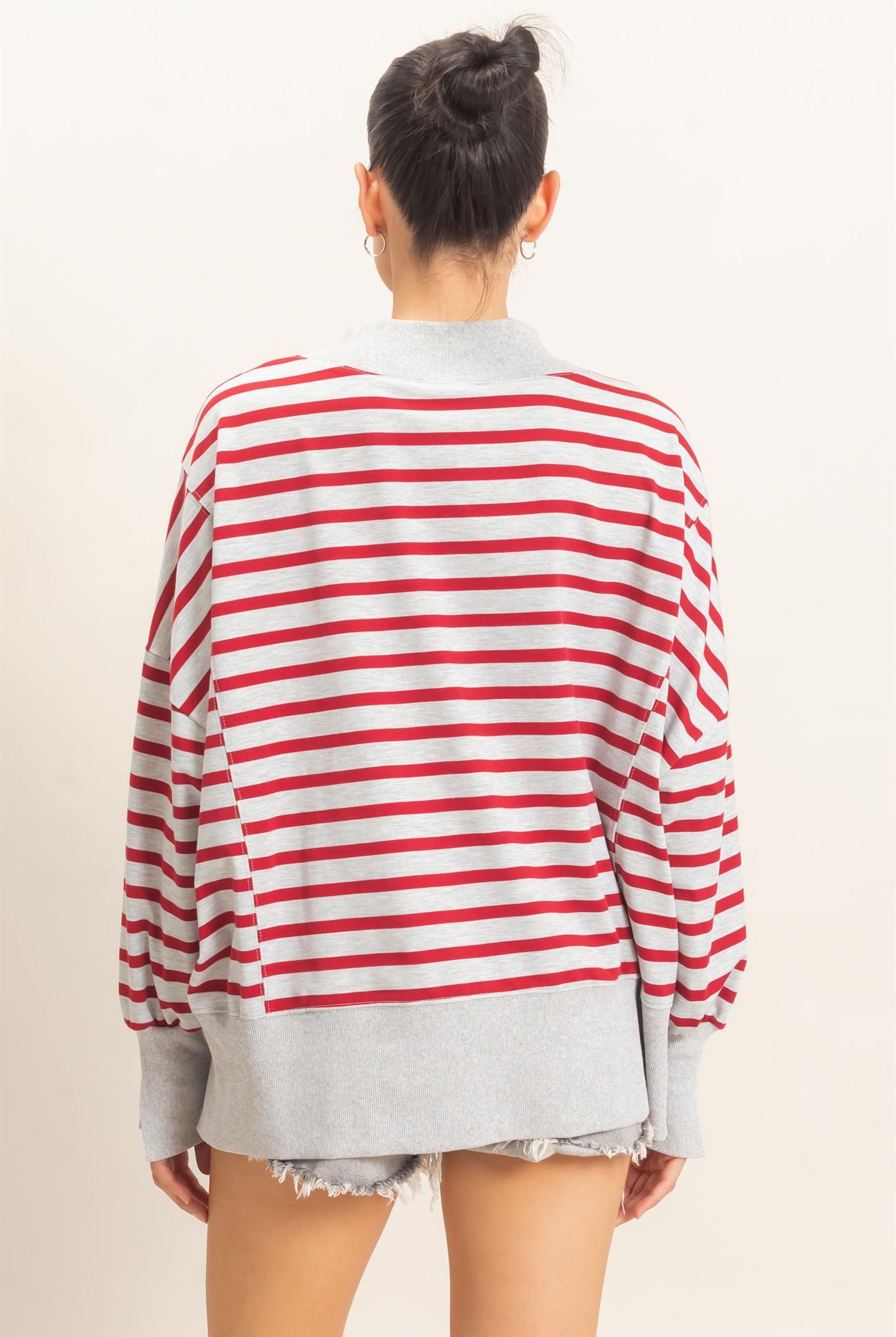Wholesale Striped Mock Neck Sweatshirt Sweatshirts HF27A178-D H.GRAY/RED HYFVE