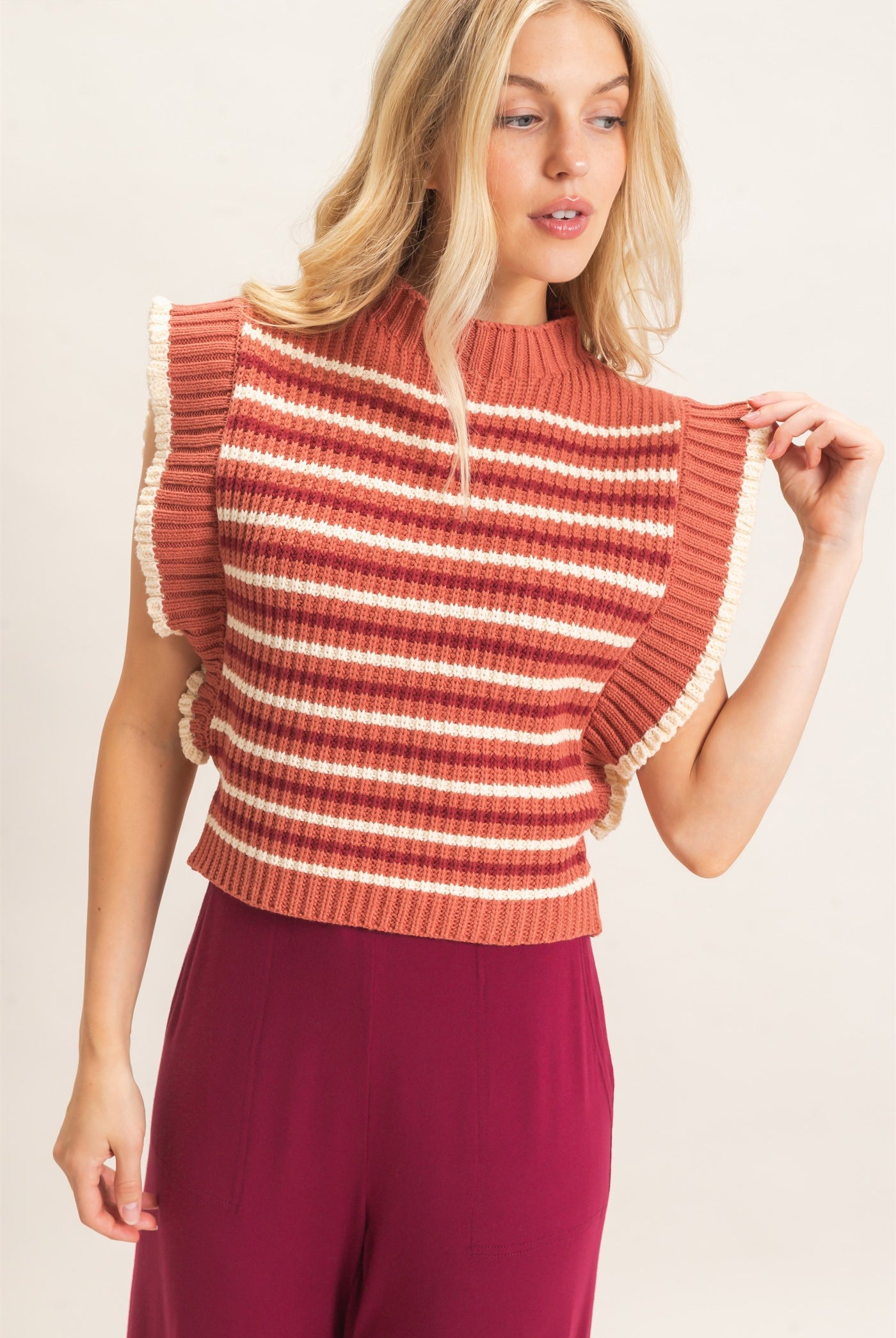 Wholesale Ribbed Ruffle Sleeve Sweater Sweaters HF26F182 RUST HYFVE