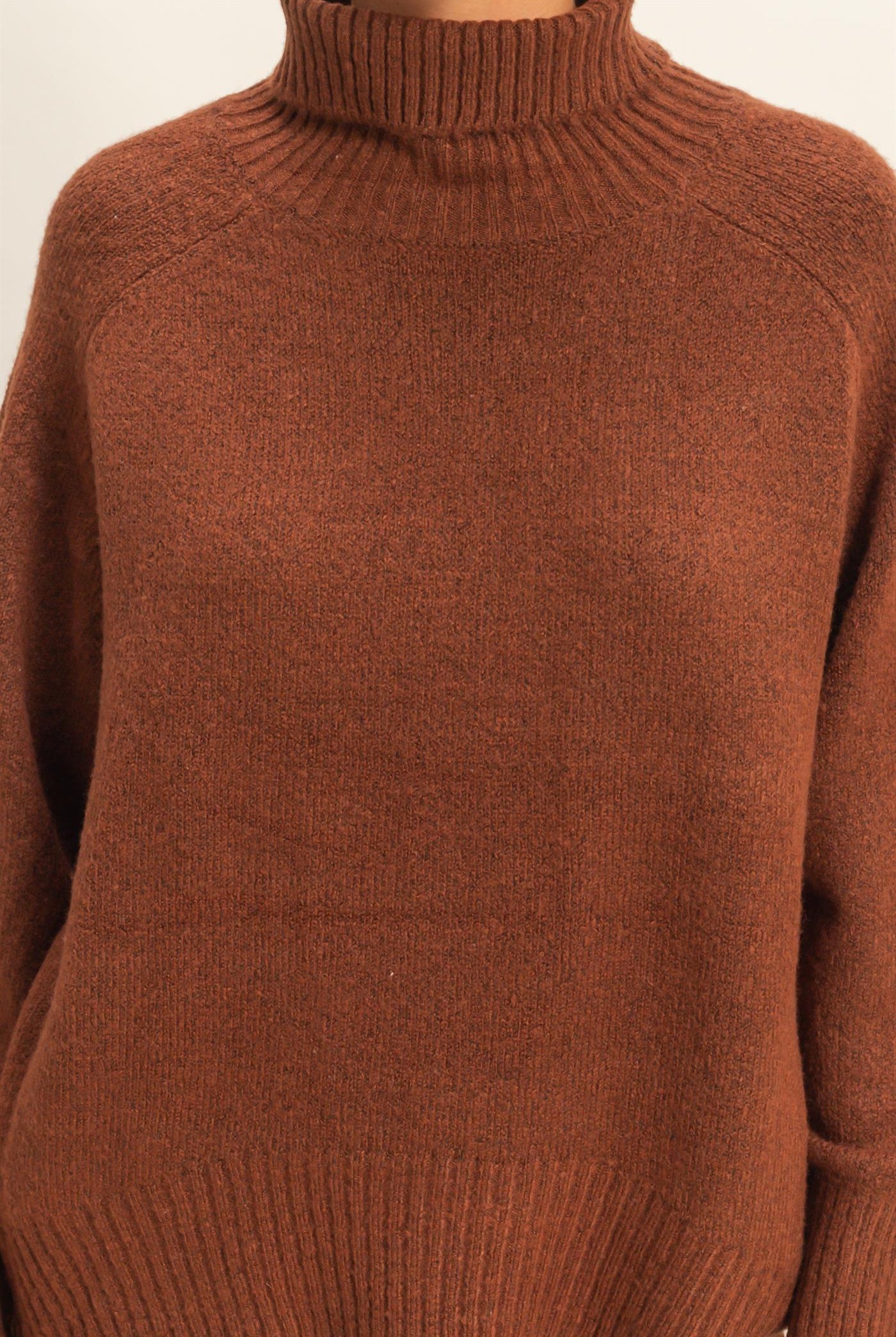 Wholesale Oversized High Low Turtleneck Sweater Sweaters DZ25C943 CHESTNUT DOUBLE ZERO
