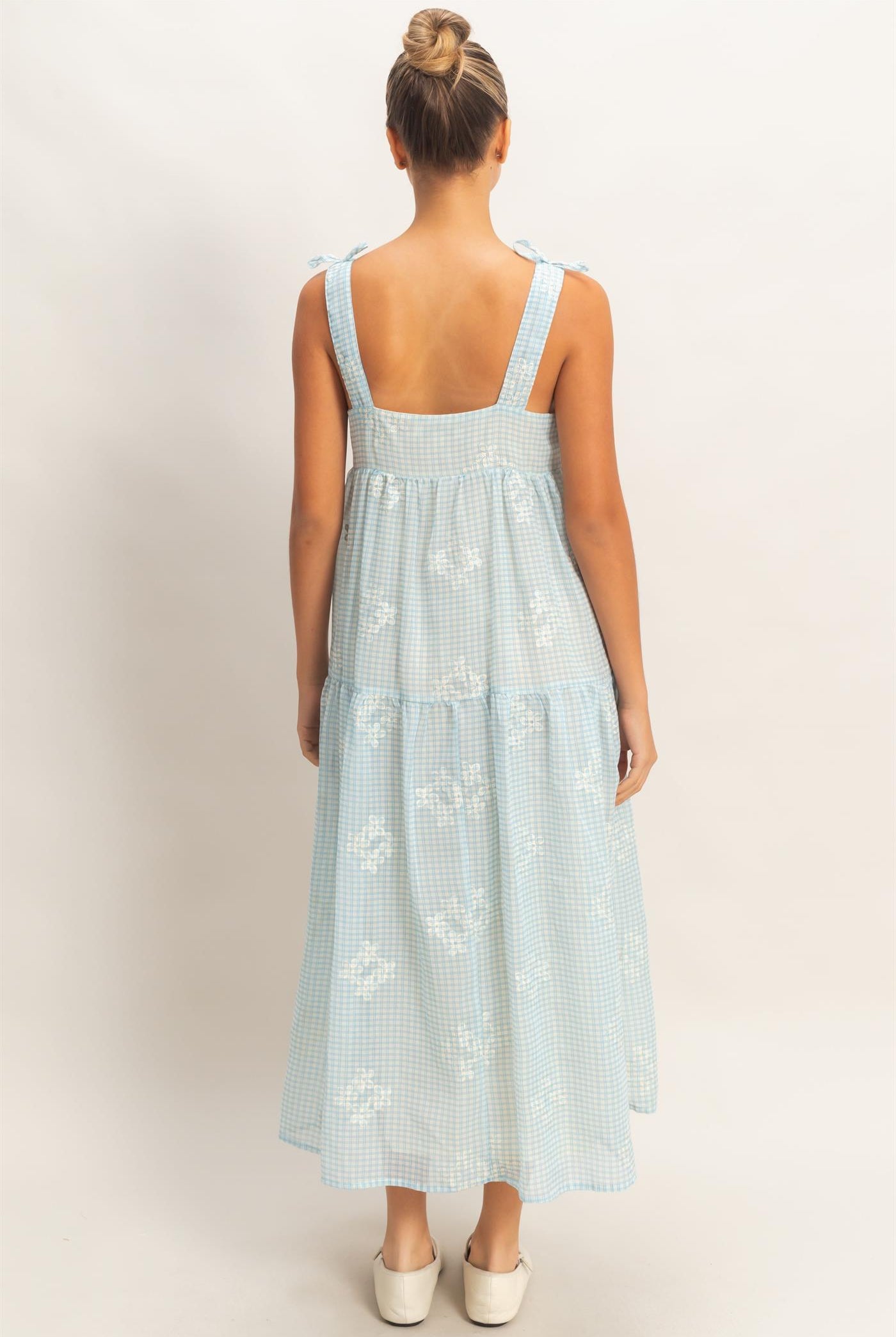 Wholesale Tiered Gingham Dress With Embroidery Dresses HF26A695 BLUE HYFVE