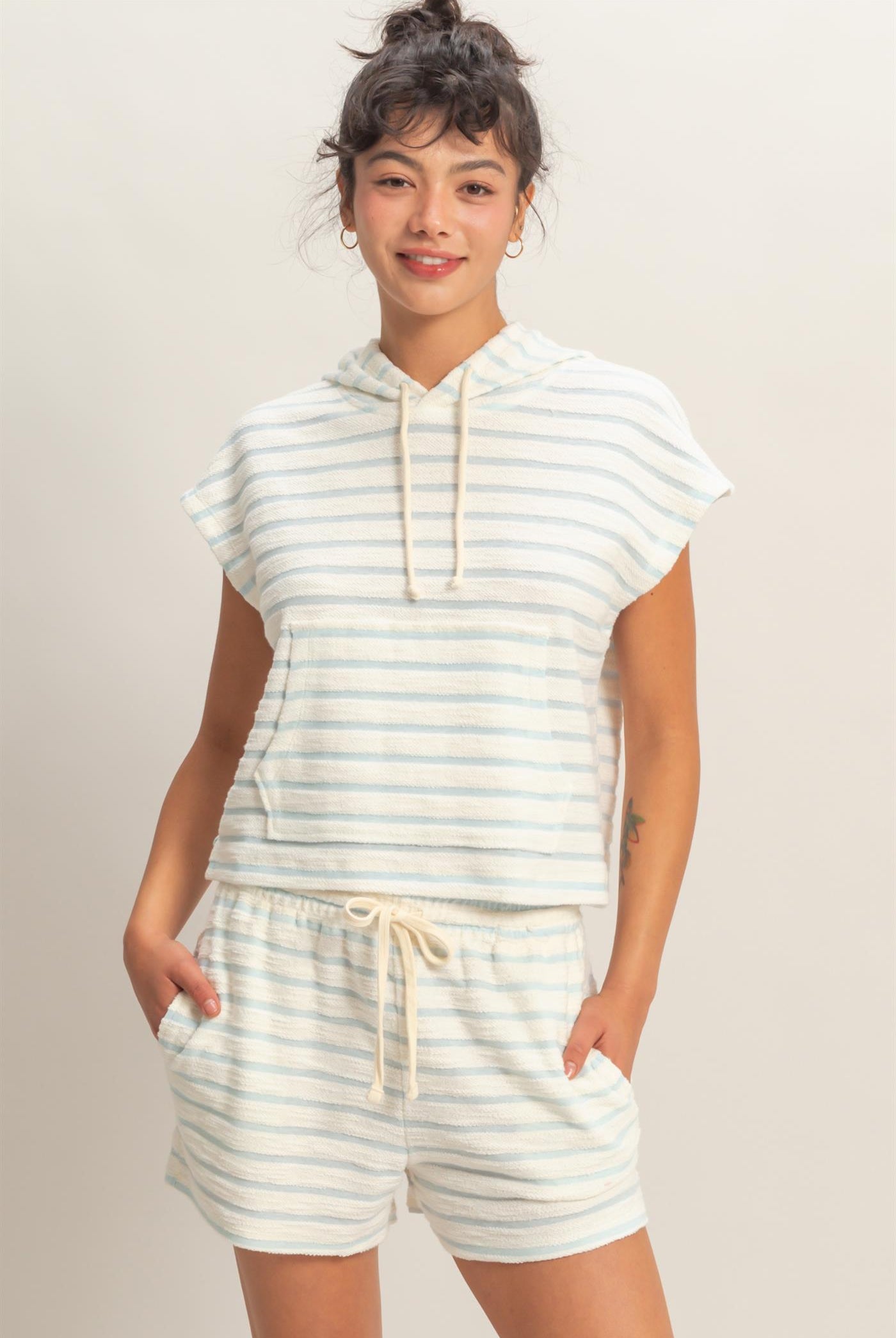 Wholesale Striped Hooded Top With Pocket Clothing Tops DZ26A755 BABY BLUE HYFVE