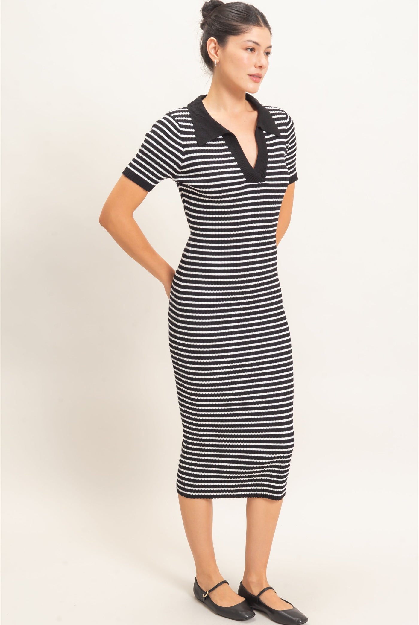 Wholesale Ribbed Collared Midi Dress Dresses HF26E216 BLACK HYFVE