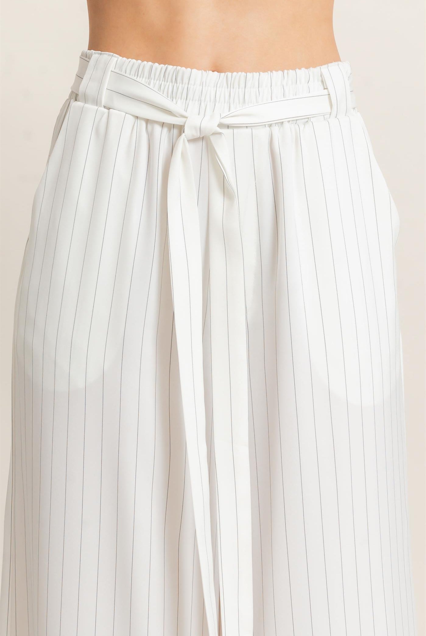 Wholesale Pinstripe Wide-Leg Pants Pants HF25F030 WHITE HYFVE