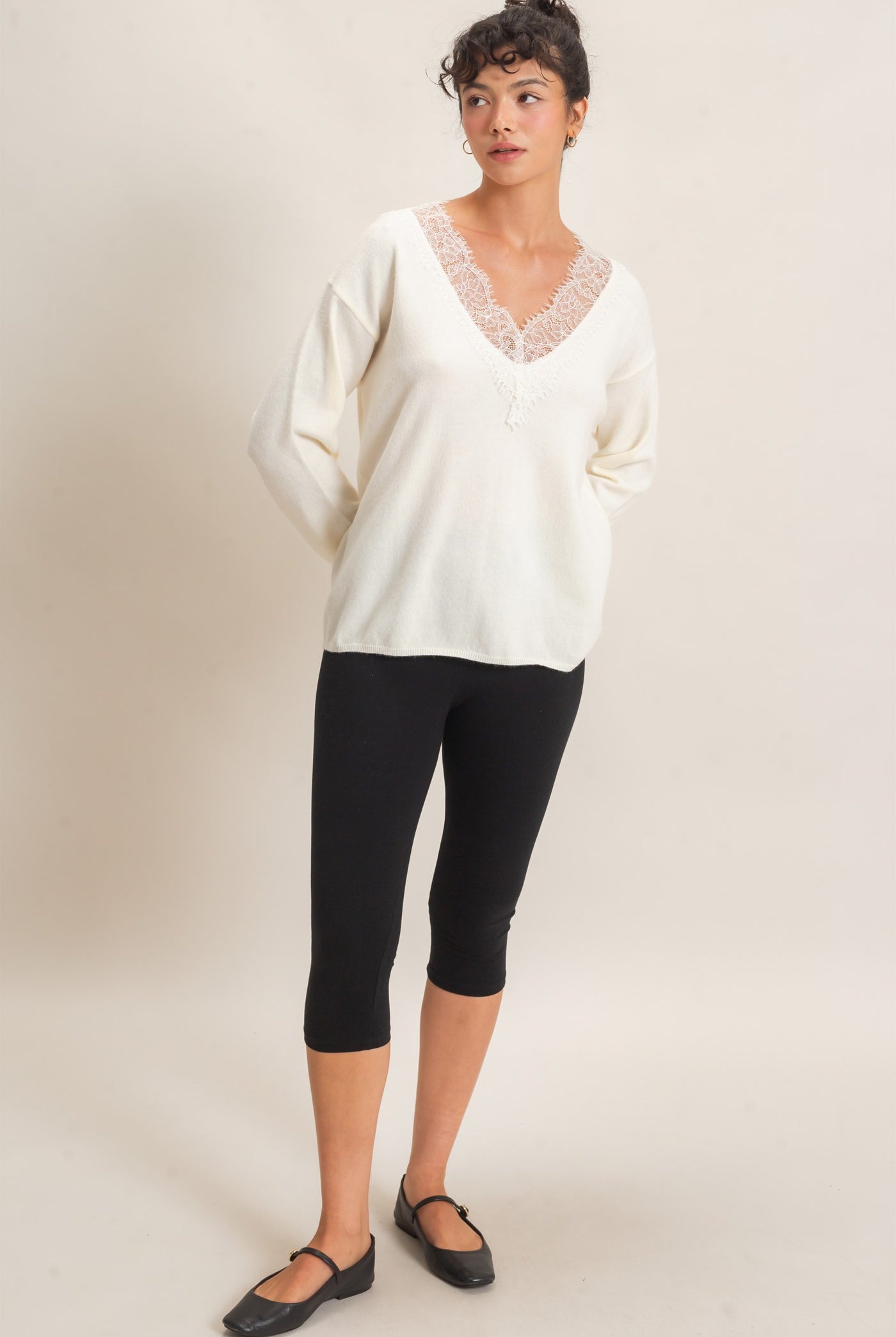 Wholesale Lace Trim V-Neck Sweater Sweaters DZ26E327 CREAM DOUBLE ZERO