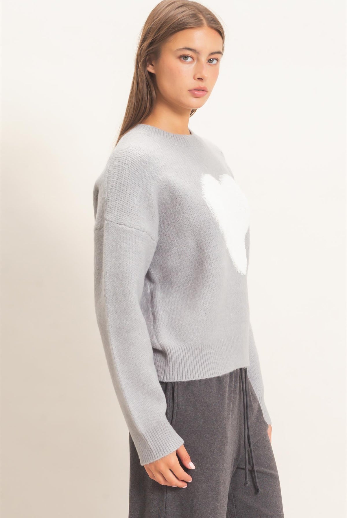 Wholesale Heart Graphic Sweater Sweaters DZ26E430 GRAY DOUBLE ZERO