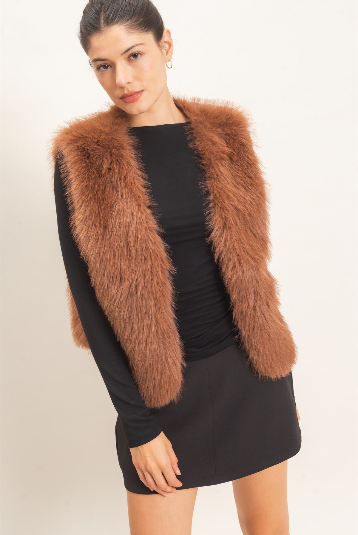 Wholesale Open-Front Faux Fur Vest Vests HF26F164 BROWN HYFVE