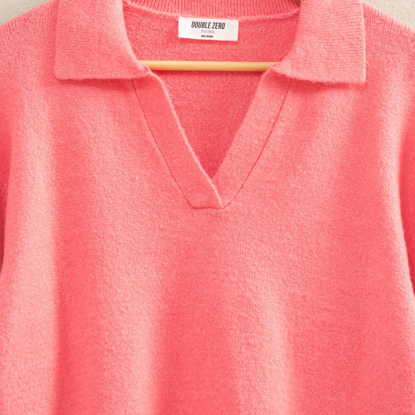 Wholesale Collared V Neck Sweater Sweaters DZ25C947 TAFFY PINK DOUBLE ZERO