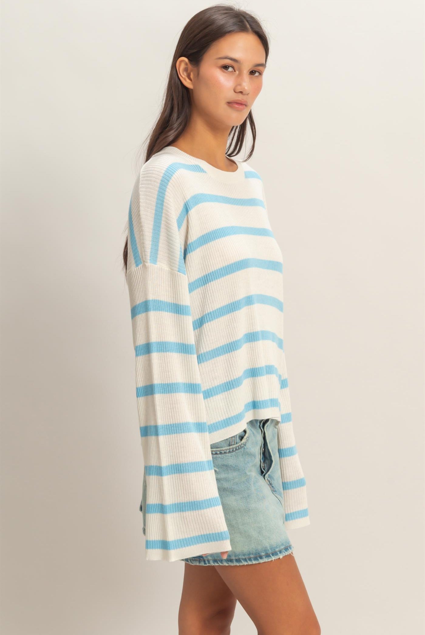 Wholesale Lightweight Wide-Sleeve Striped Sweater Clothing Tops DZ26A329 BLUE DOUBLE ZERO