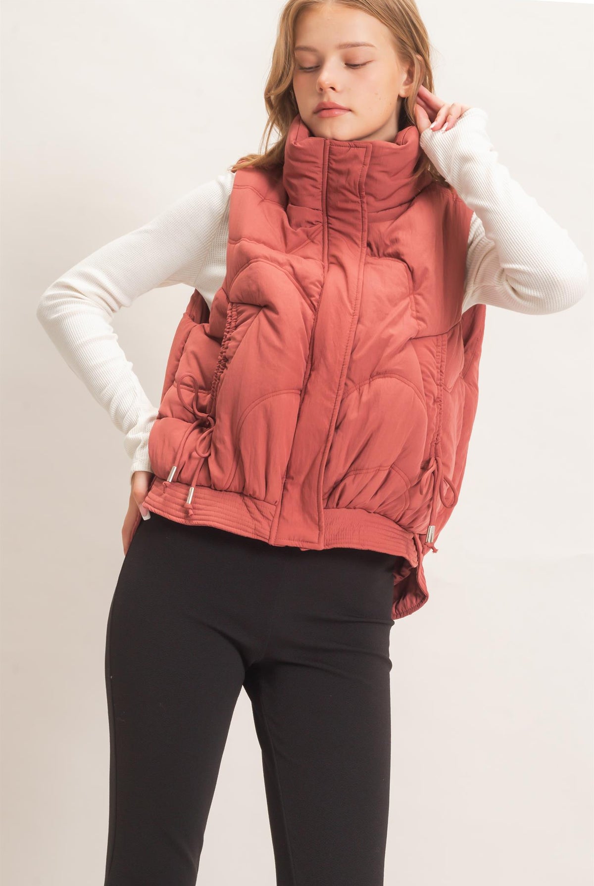 Wholesale Quilted Funnel Neck Puffer Vest Vests HF26F168 BRICK HYFVE