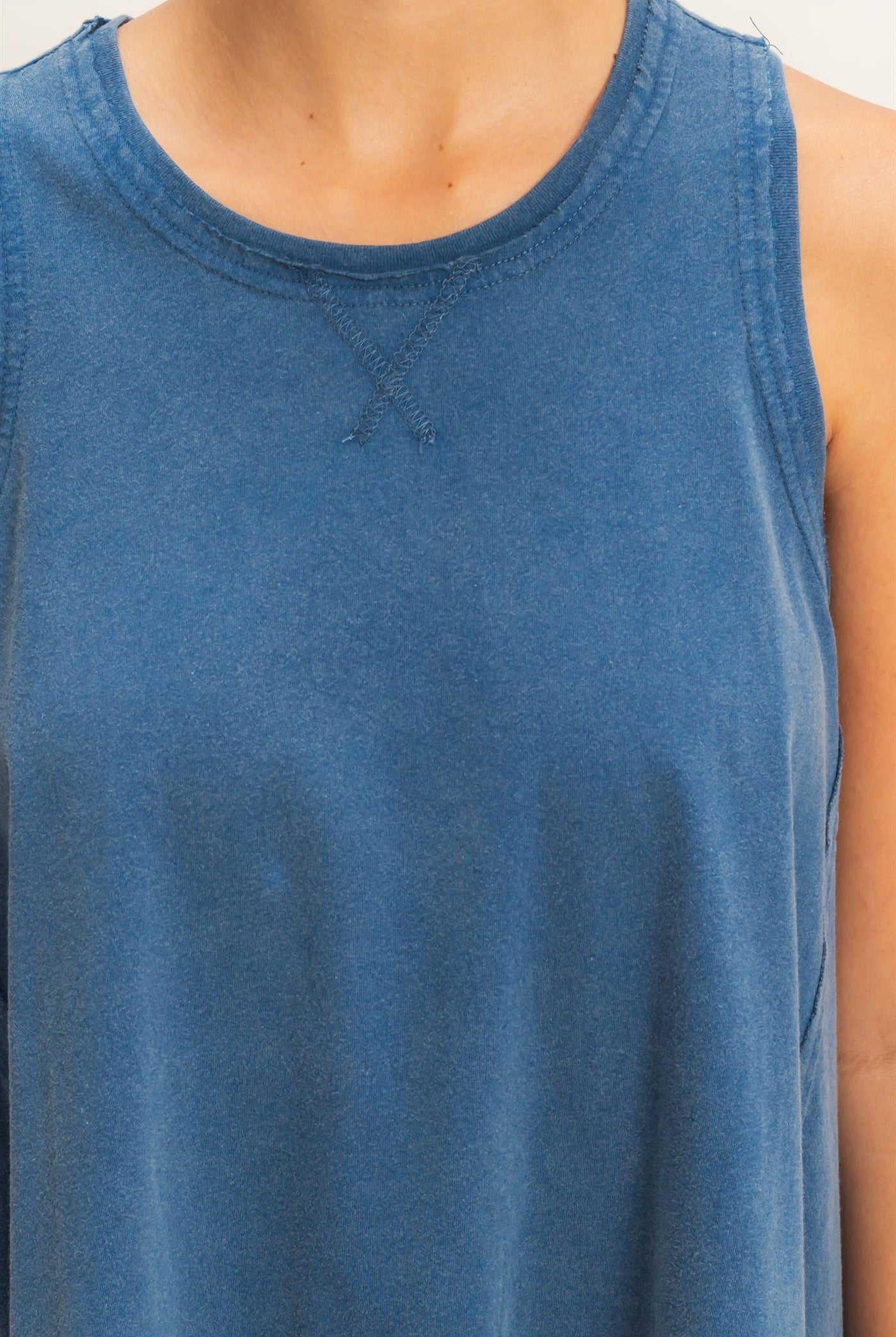 Wholesale Raw Edge Details Sleeveless Washed Top Clothing Tops DZ26E278 NAVY DOUBLE ZERO