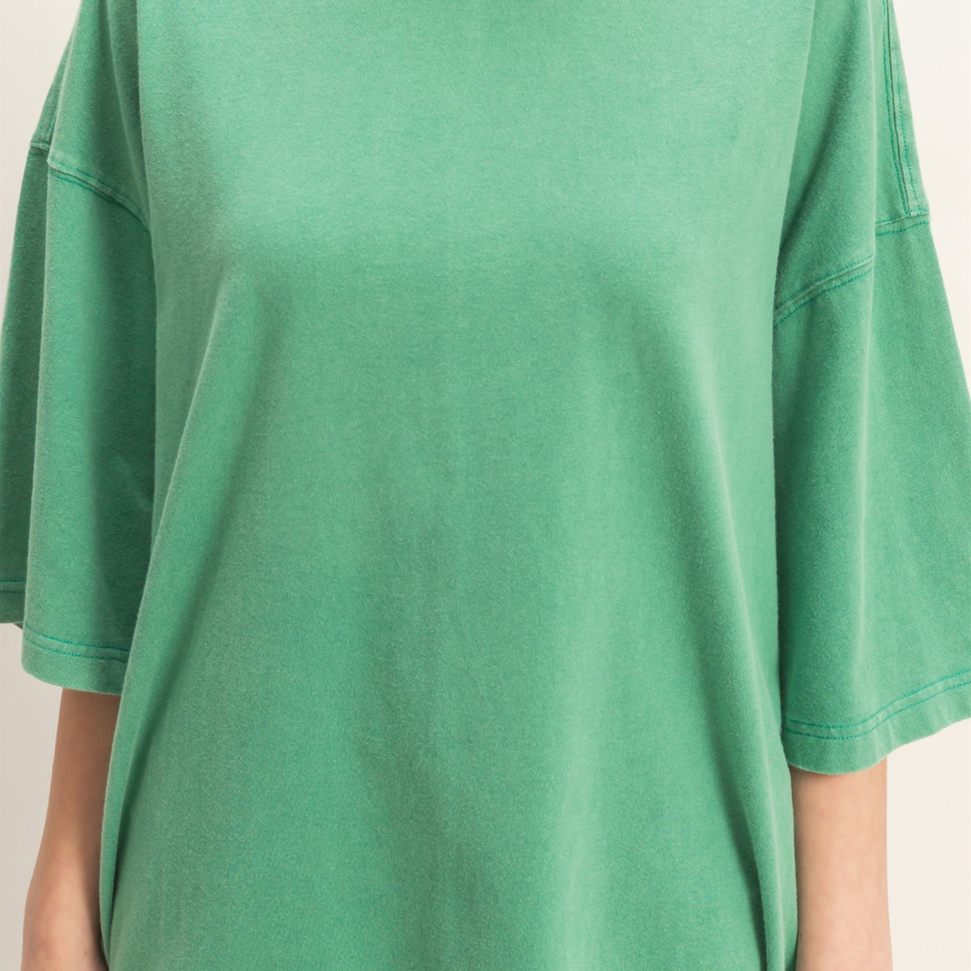 Wholesale Washed Oversized Crew Neck Top Shirts HF26A725 GREEN HYFVE