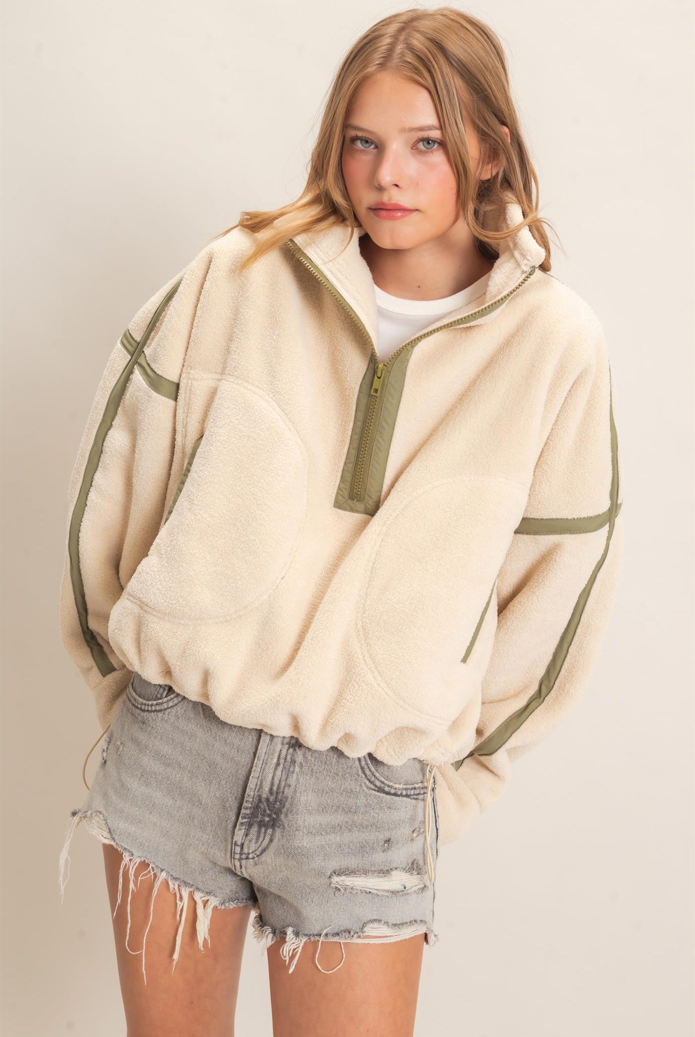 Wholesale Contrast Trim Half-Zip Fleece Pullover Outerwear HF26F206-D LIGHT BEIGE HYFVE
