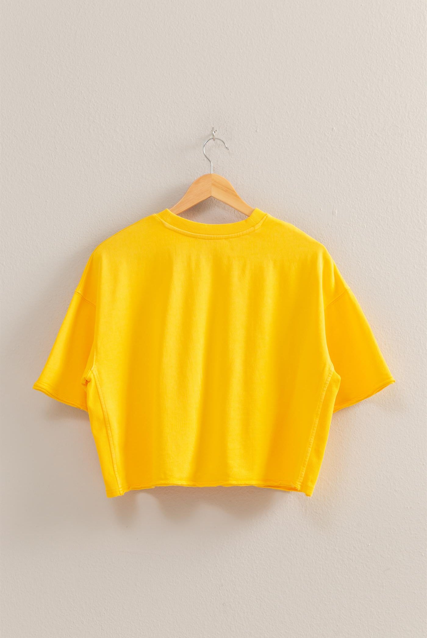 Wholesale Basic Short Sleeve Boxy Cropped Tee Clothing Tops DZ25C174 SUNFLOWER DOUBLE ZERO