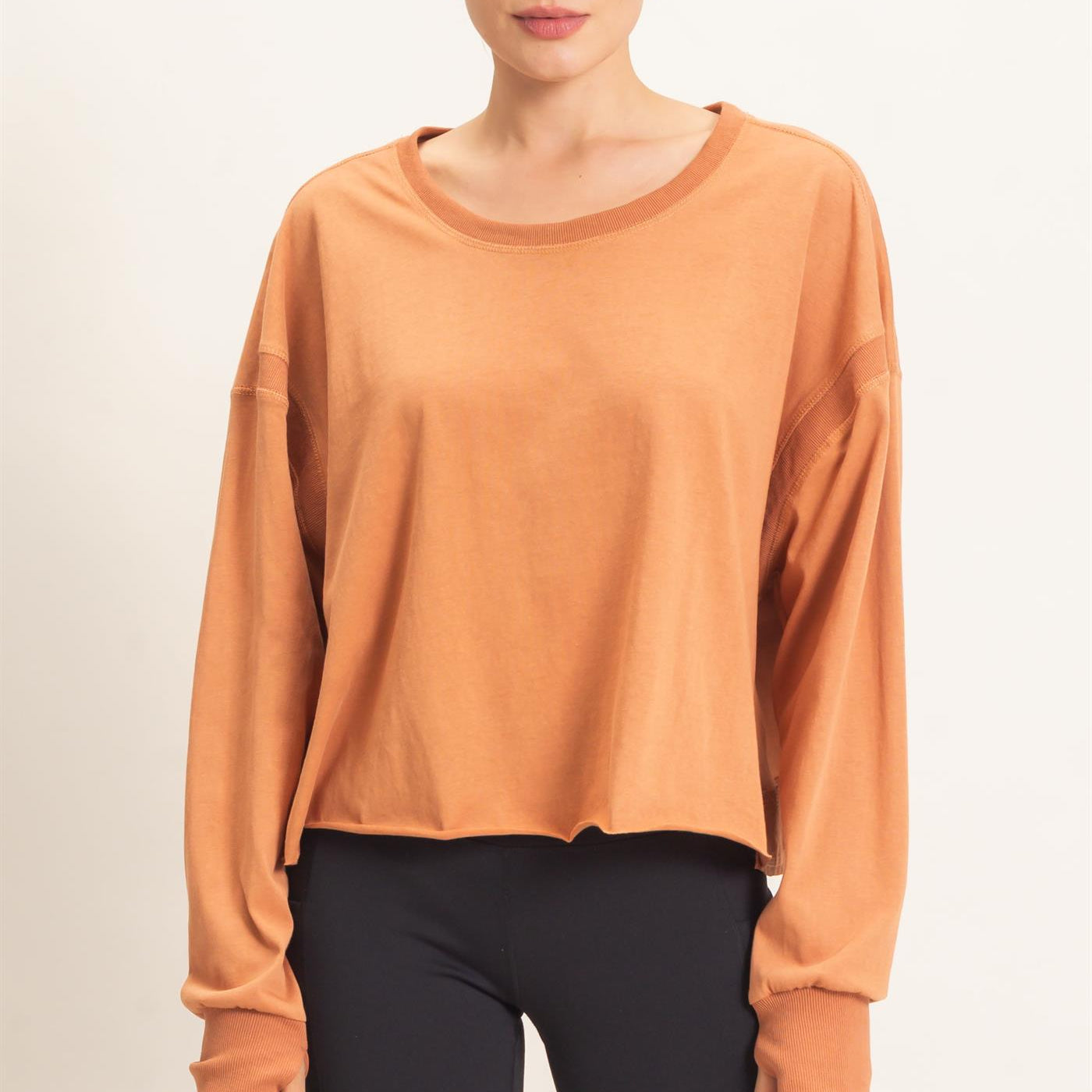 Wholesale Crew Neck Top Clothing Tops HF26C808 SIENNA BROWN HYFVE