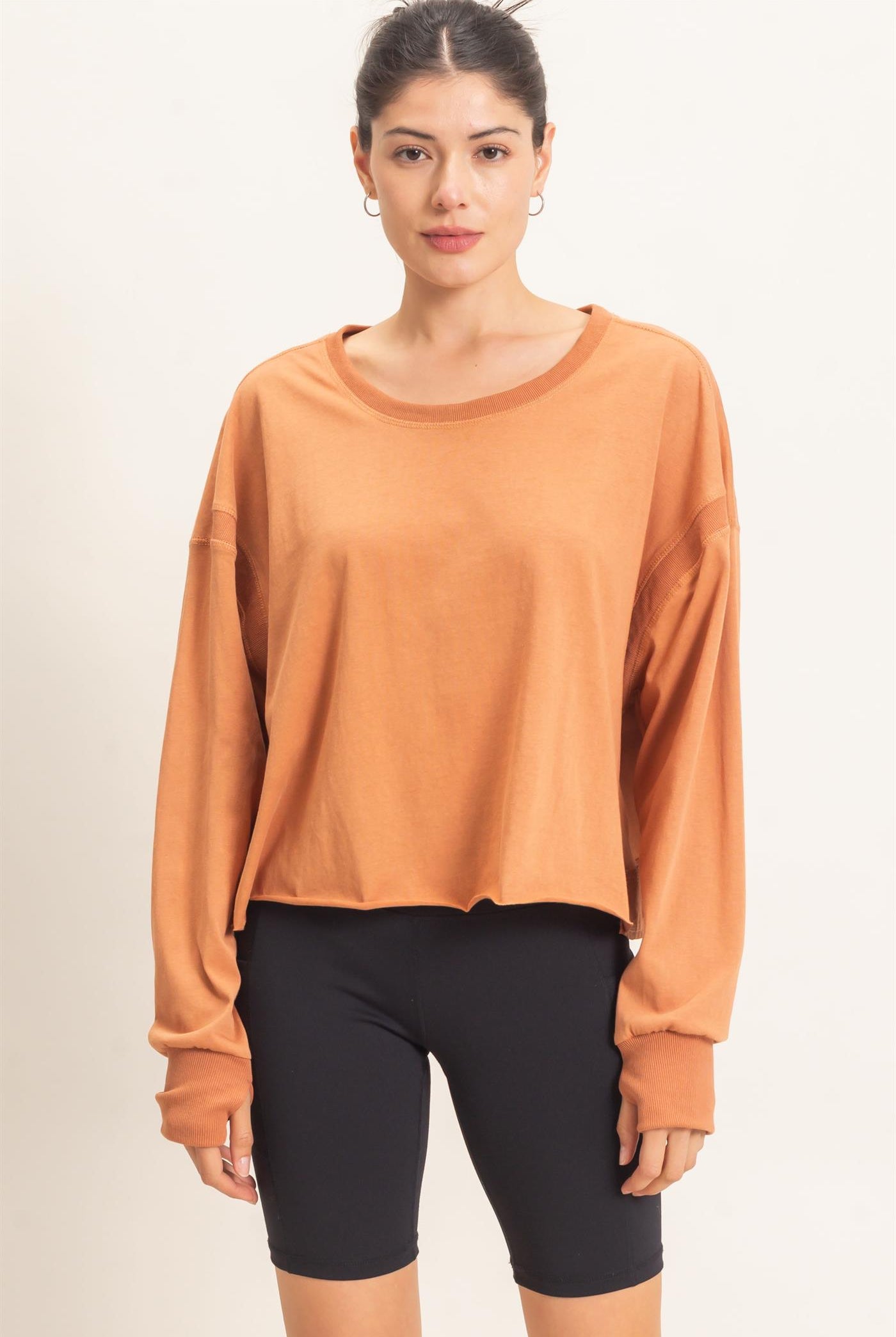 Wholesale Crew Neck Top Clothing Tops HF26C808 SIENNA BROWN HYFVE