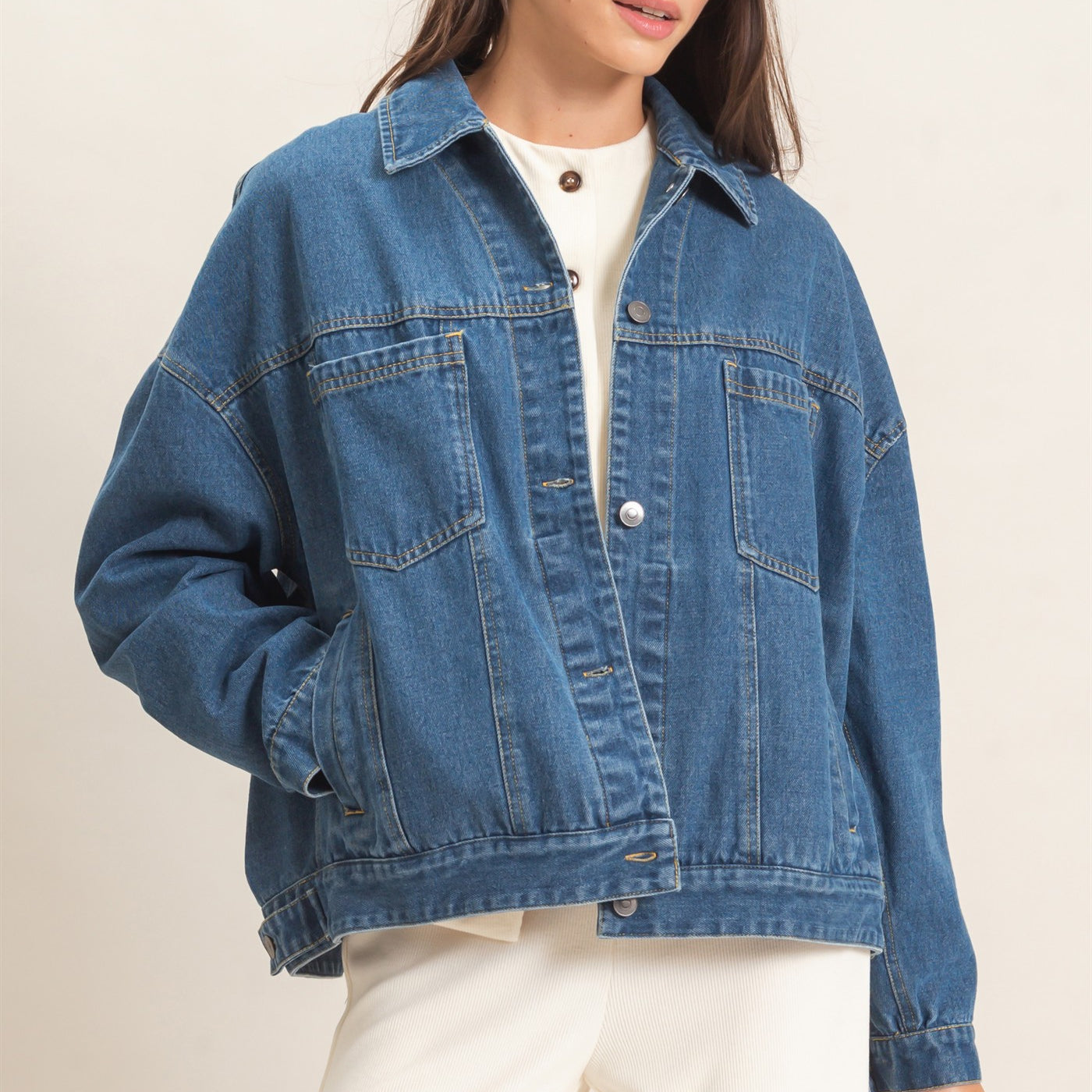 Wholesale Button-Up Denim Jacket Coats & Jackets HF26E001 LIGHT DENIM HYFVE