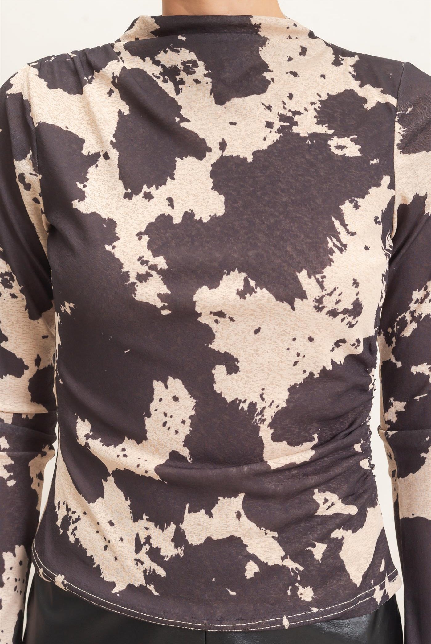 Wholesale Asymmetrical Cow Print Top Clothing Tops HF26E799 BLACK HYFVE