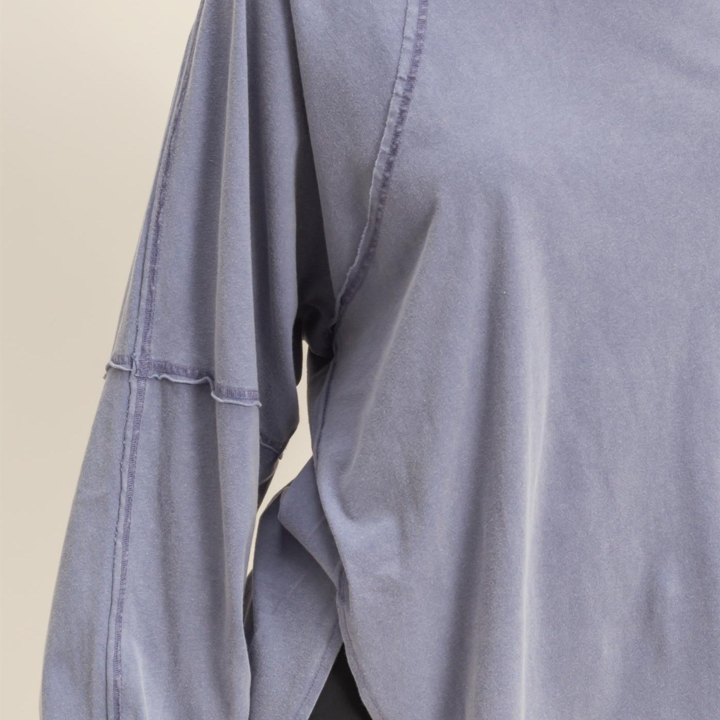 Wholesale Washed Oversized Long Sleeve Top With Slit Clothing Tops DZ25C921 DUSTY INDIGO HYFVE