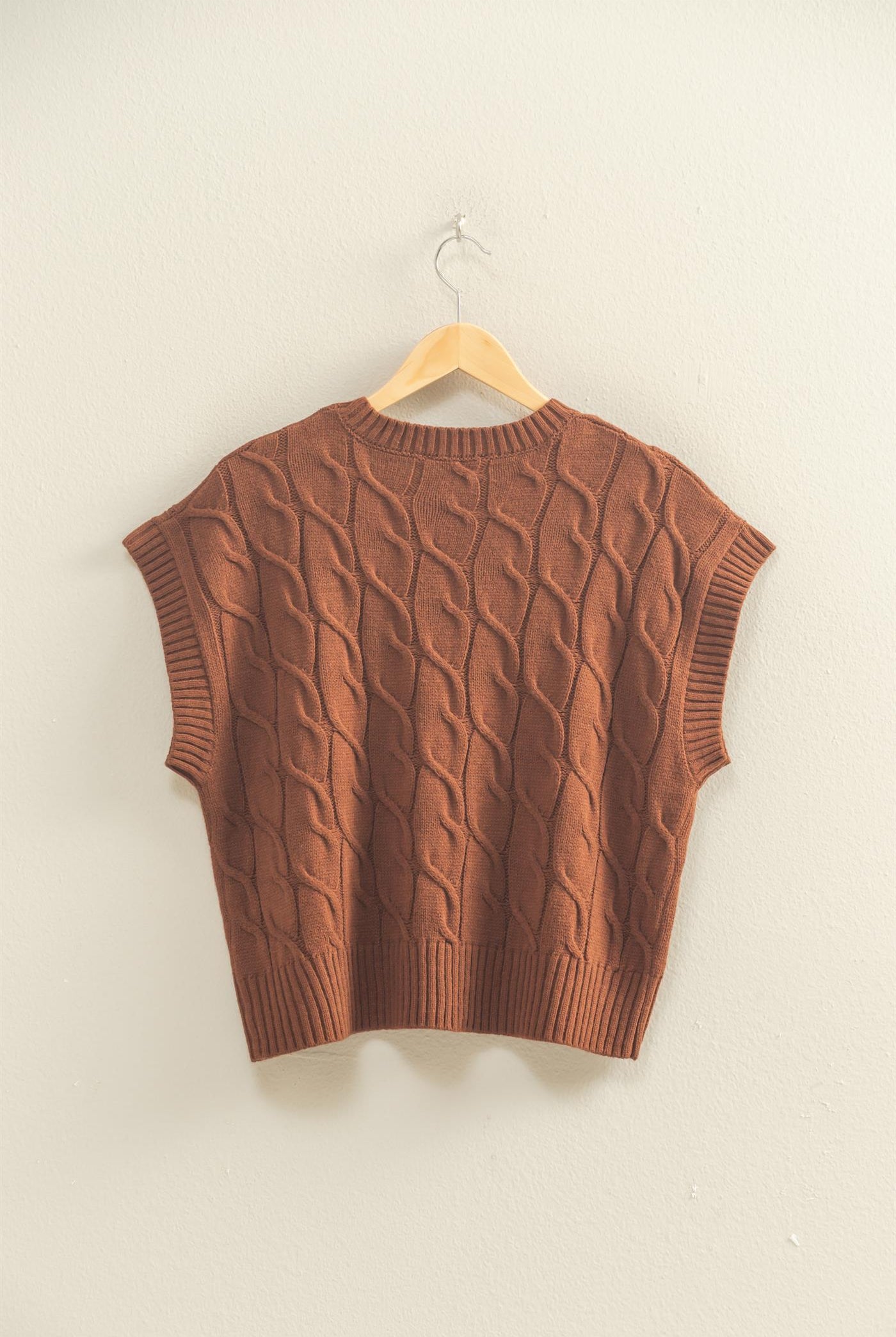 Wholesale Sleeveless Oversized Cable Knit Sweater Vest Vests DZ25C905 CHESTNUT DOUBLE ZERO