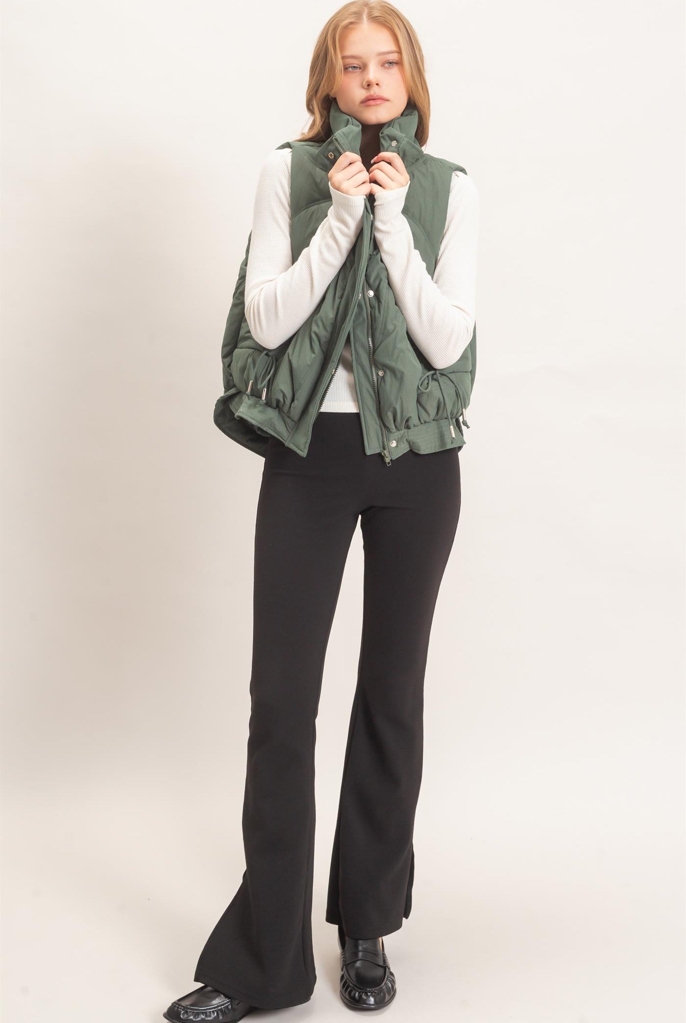 Wholesale Quilted Funnel Neck Puffer Vest Vests HF26F168 H.GREEN HYFVE
