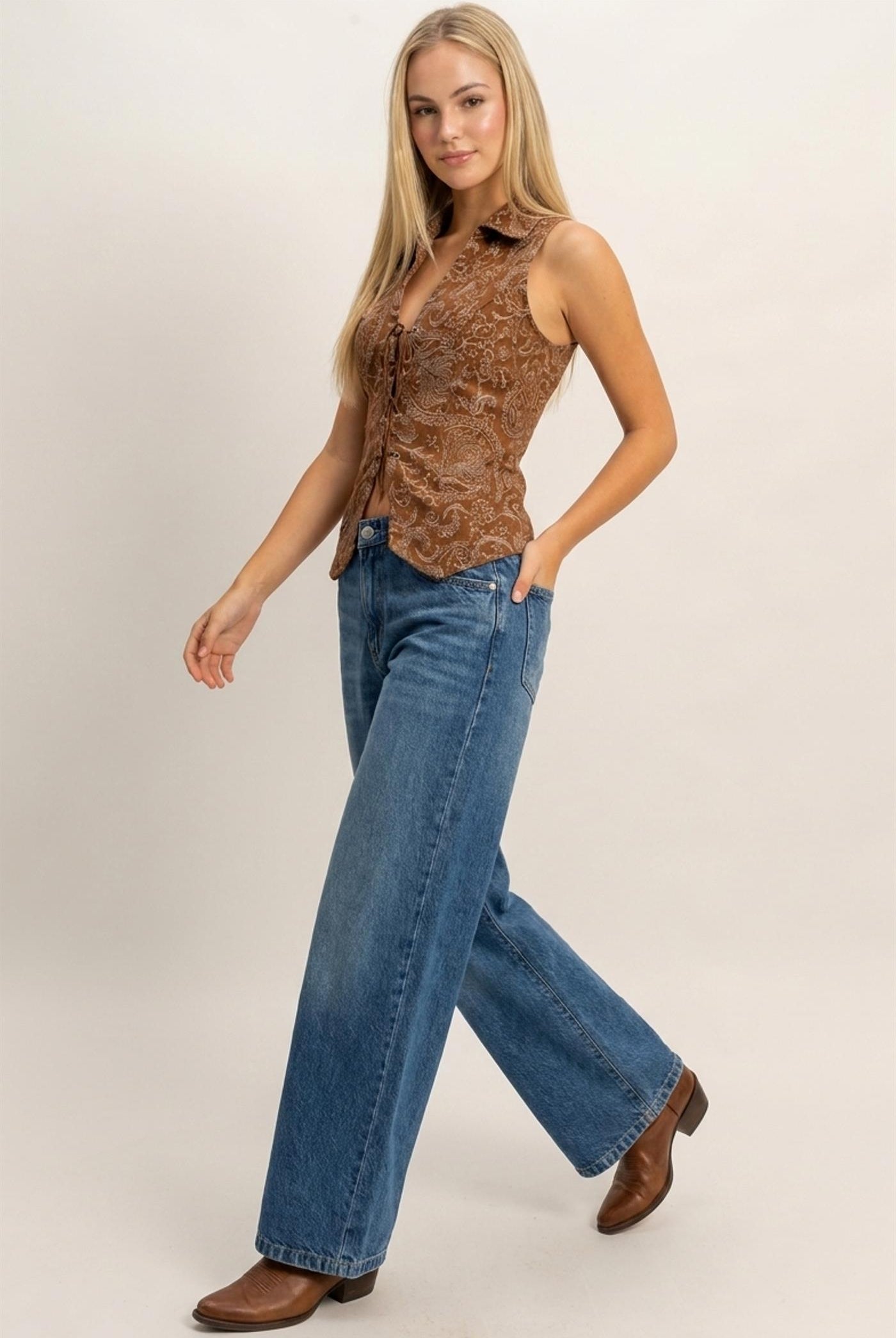 Wholesale Paisley Lace-Up Vest Clothing Tops HF26E171 CHESTNUT HYFVE