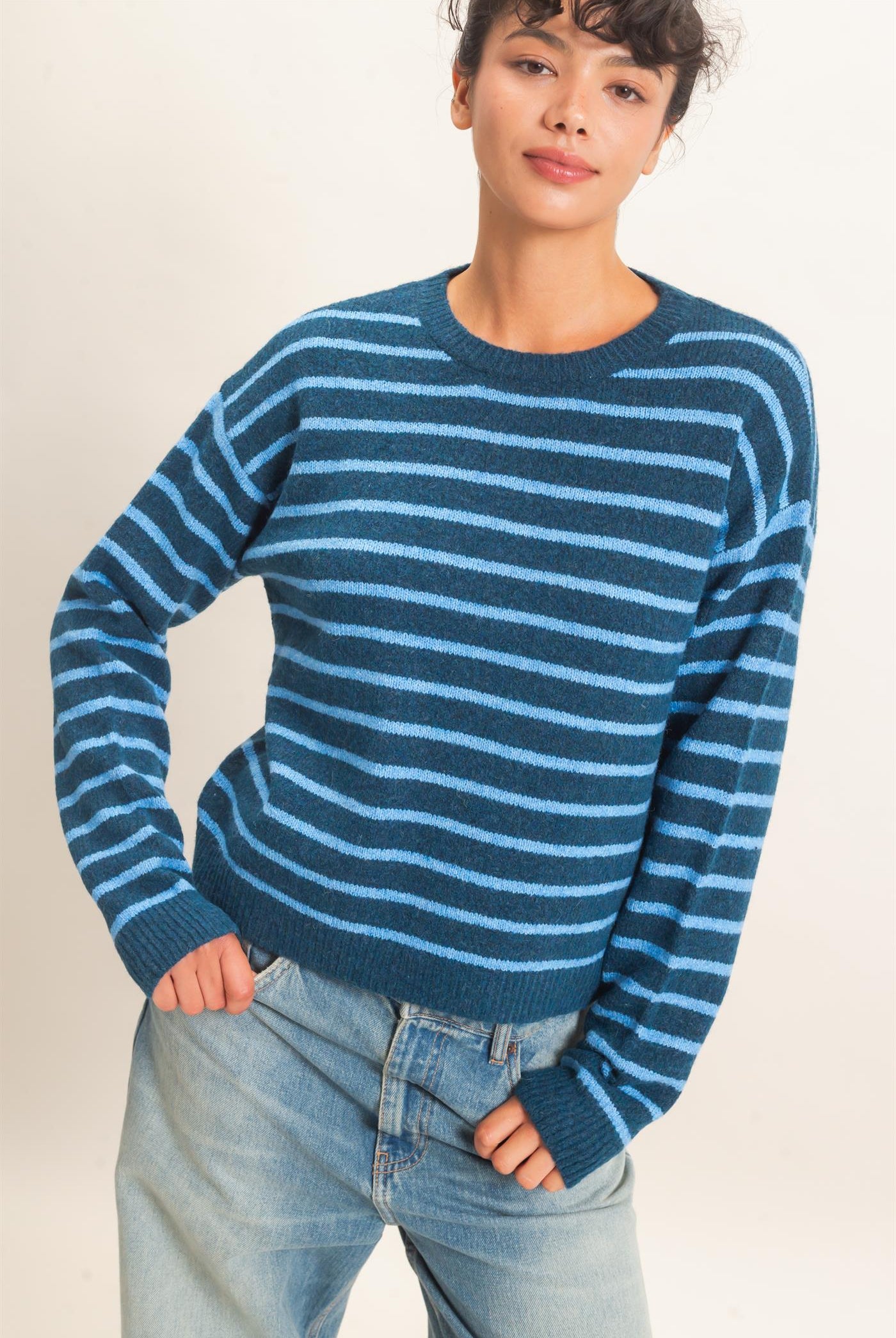 Wholesale Striped Crew Neck Sweater Sweaters DZ26C612 BLUE DOUBLE ZERO