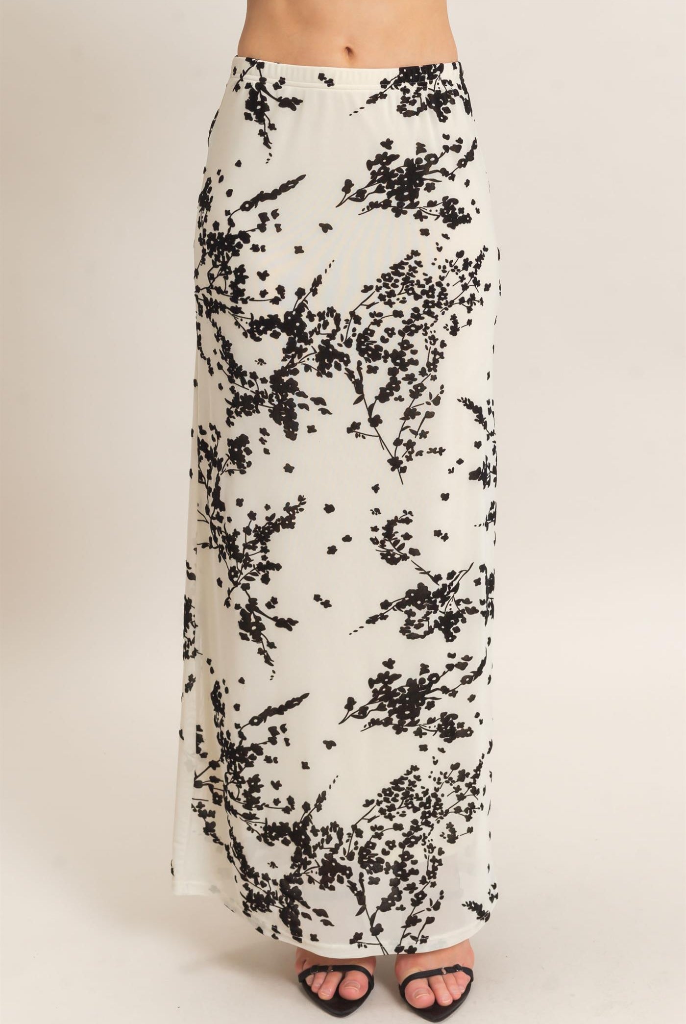 Wholesale Contrast Velvet Print Maxi Skirt Skirts HF26F221 CREAM HYFVE