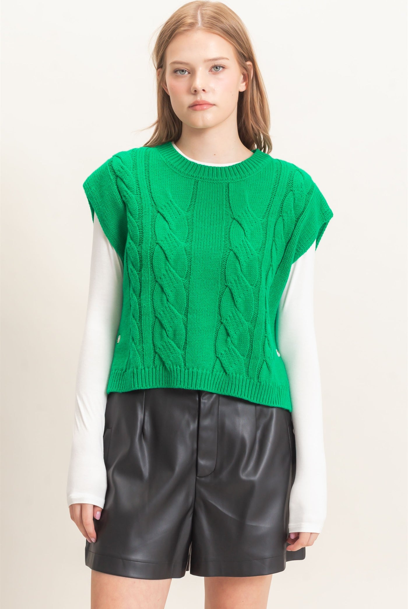 Wholesale Cable Knit Vest With Side Buttons Sweaters HF26F193 GREEN HYFVE
