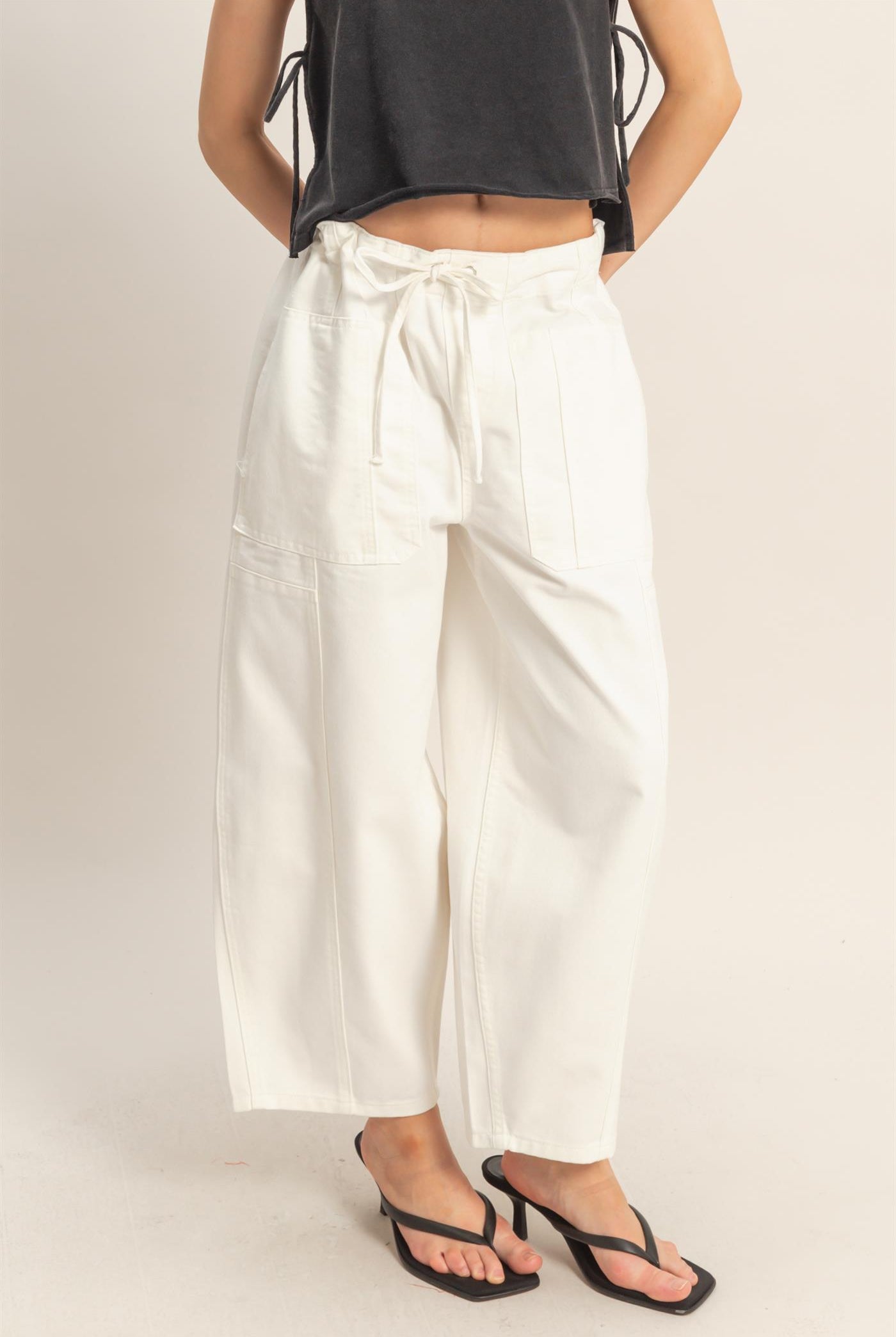 Wholesale Wide Pants With Oversize Pockets Pants HF26A125 WHITE HYFVE