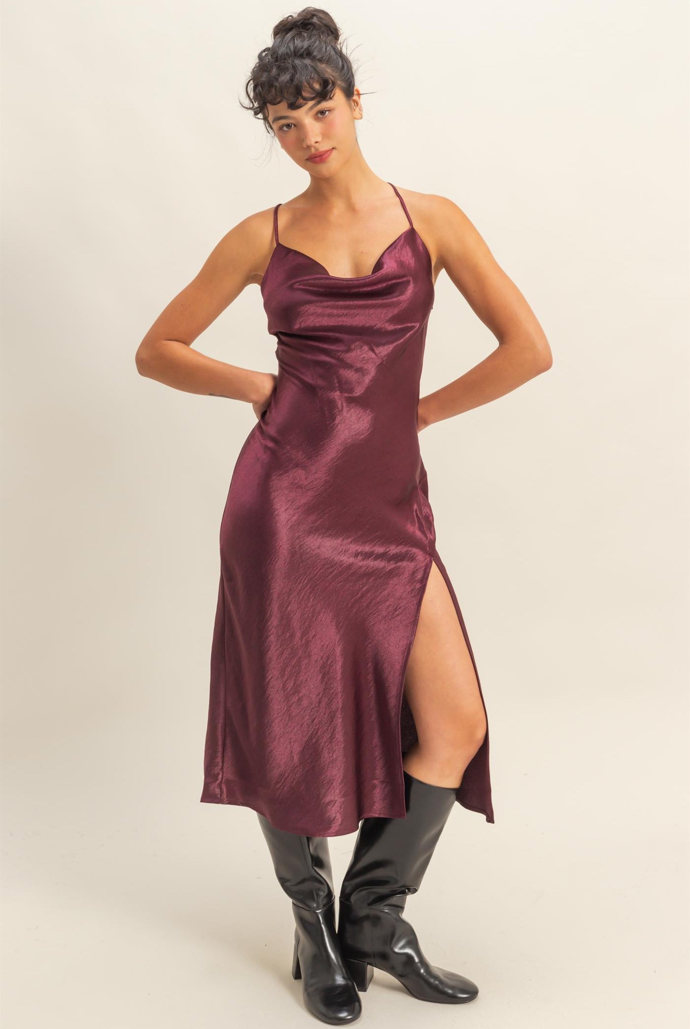 DZ25E902_DARKCHERRY_4257376