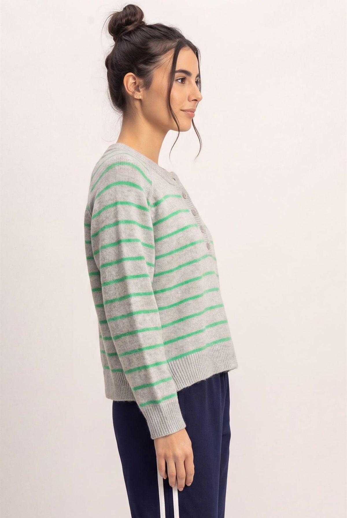 Wholesale Stripe Henley Sweater Sweaters DZ26F002 HEATHER GRAY DOUBLE ZERO