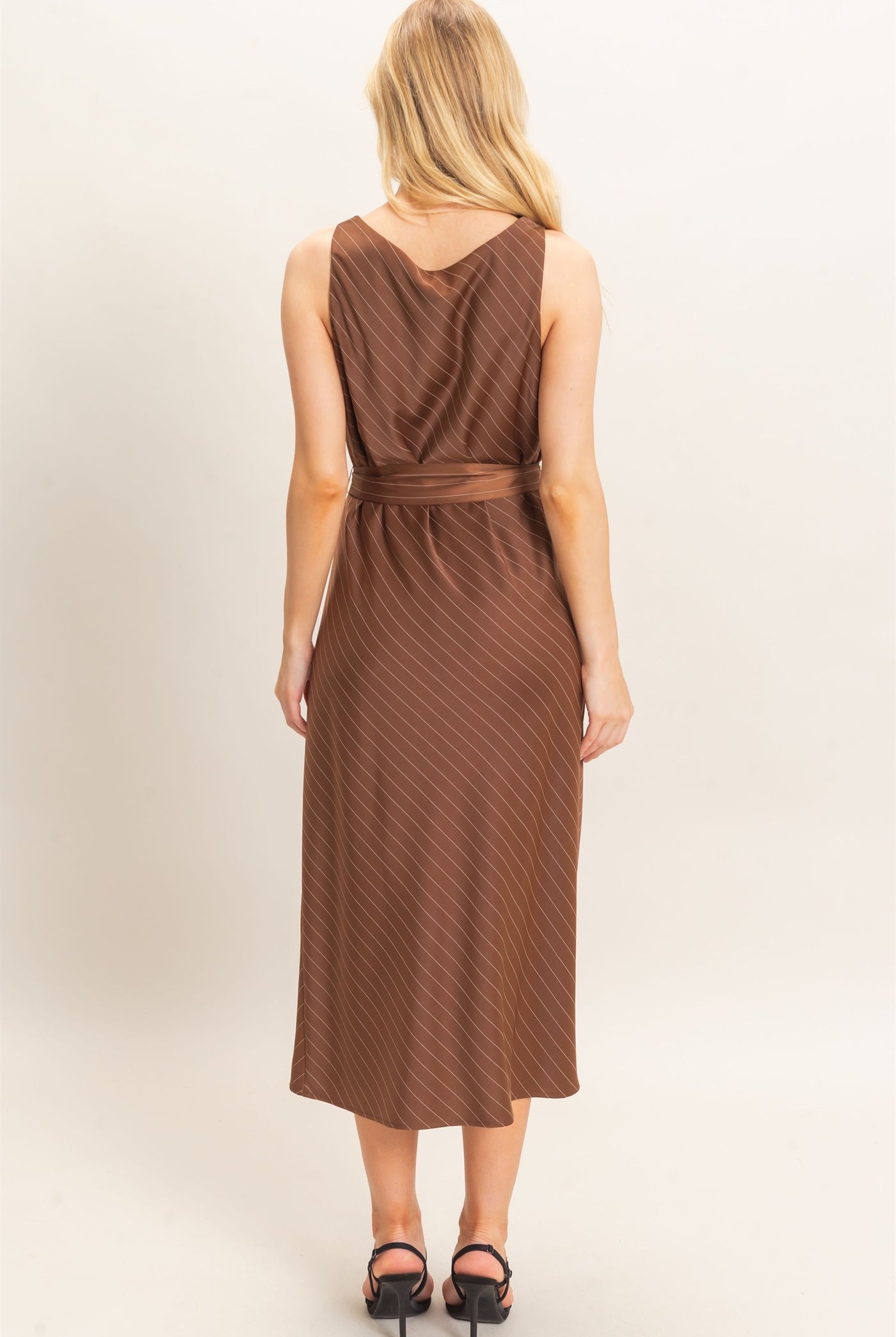 Wholesale Cowl Neck Sleeveless Belted Dress Dresses HF25E739 CHOCOLATE HYFVE