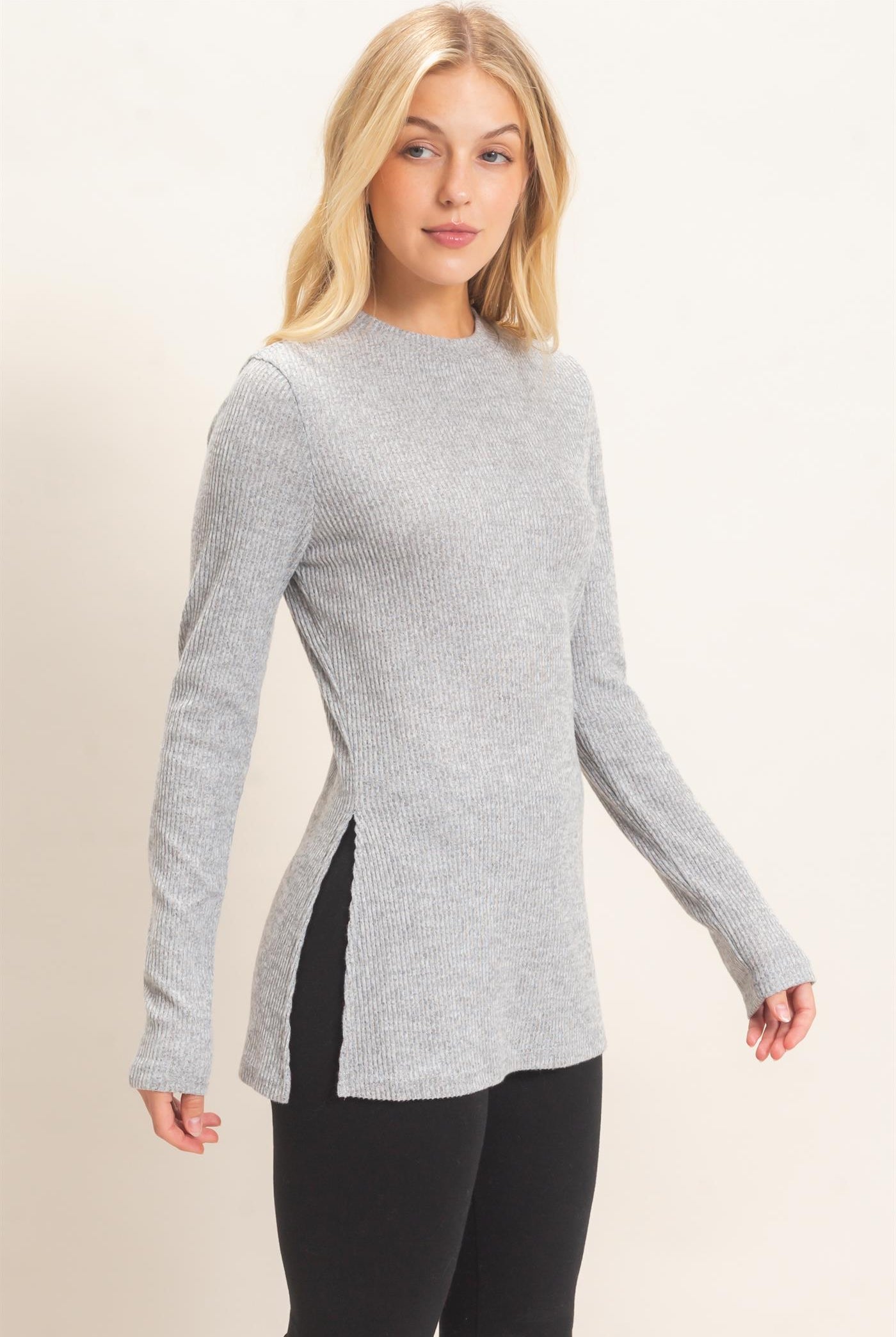 Wholesale Ribbed Crew Neck Sweater Clothing Tops HF26F034 GRAY HYFVE