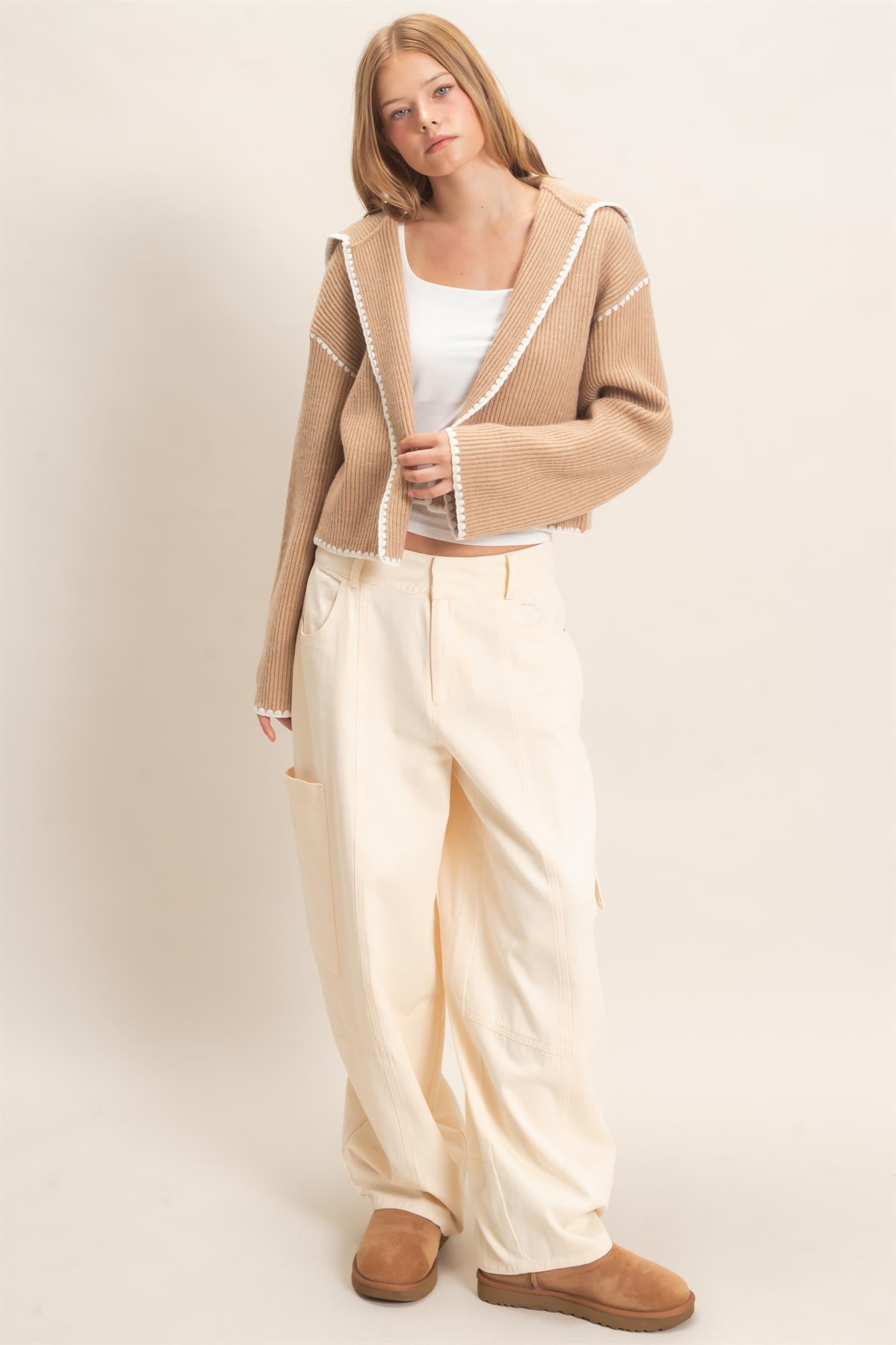 Wholesale Collared Cardigan Sweater With Picot Trim Cardigans HF26E897 TAUPE HYFVE