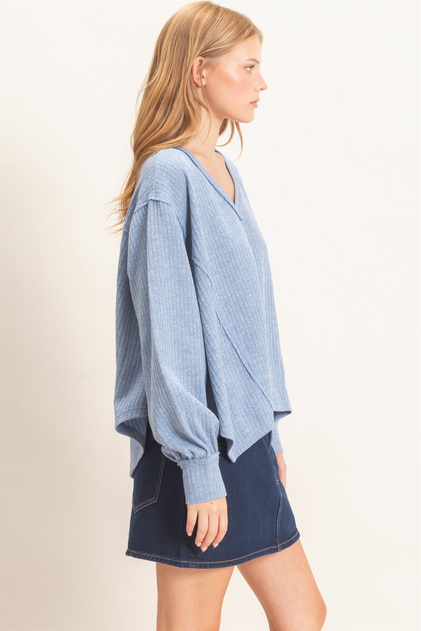 Wholesale Ribbed V-Neck Knit Top Shirts HF26F351 BLUE HYFVE