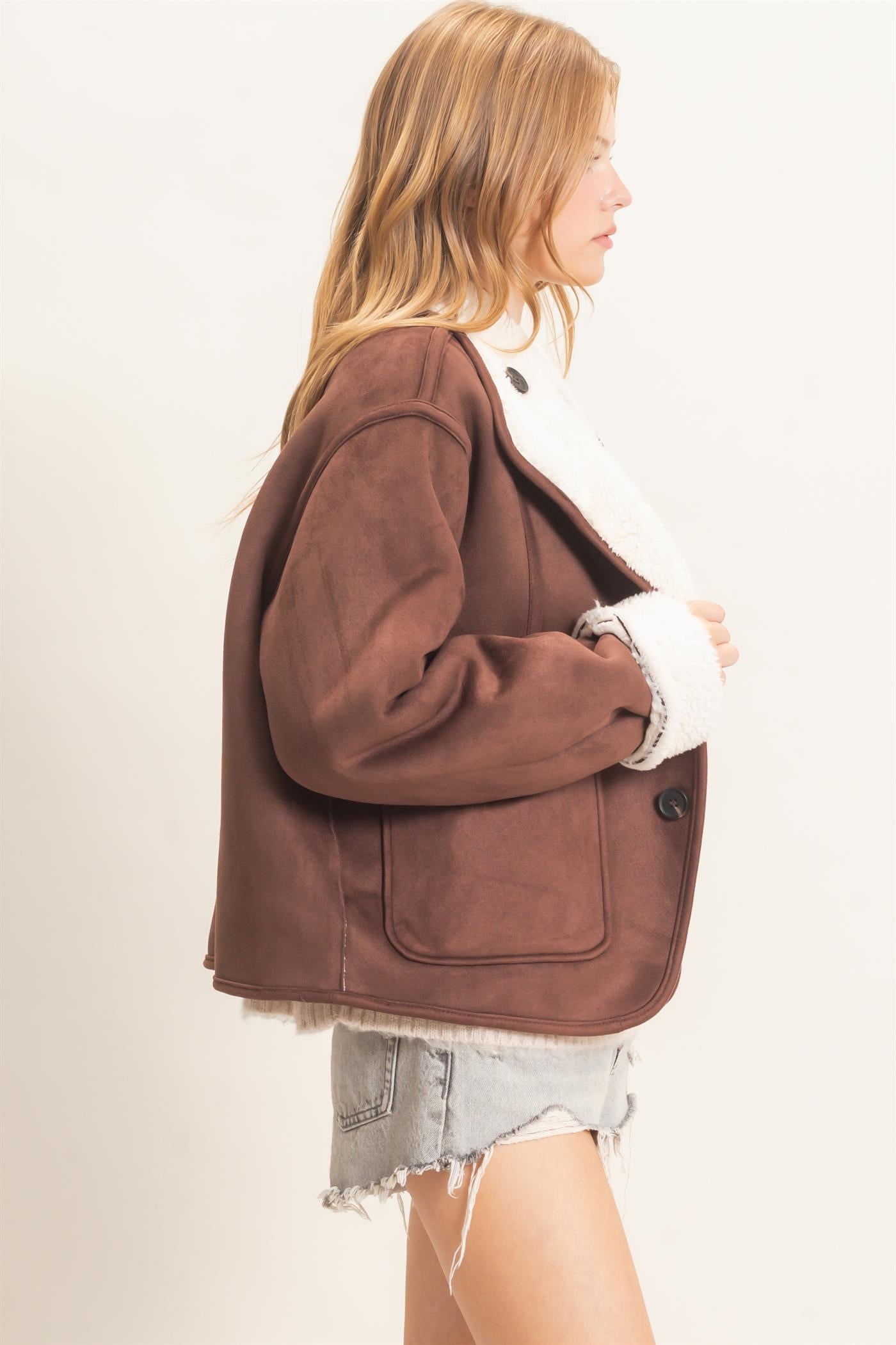 Wholesale Reversible Faux Suede & Sherpa Jacket Coats & Jackets HF26E718 CHESTNUT HYFVE
