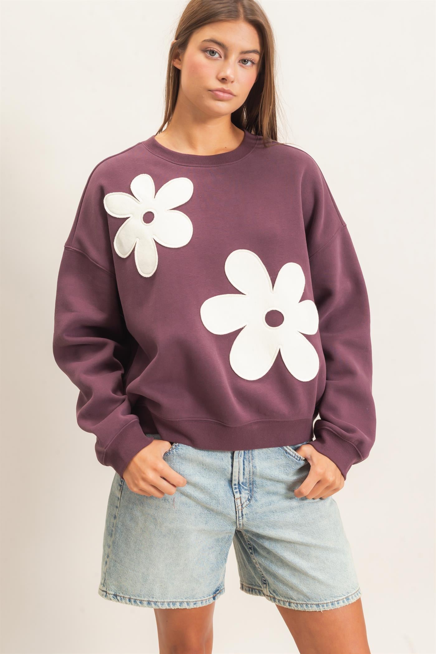 Wholesale Floral Applique Crew Neck Sweatshirt Sweatshirts DZ26E708 COCOA DOUBLE ZERO