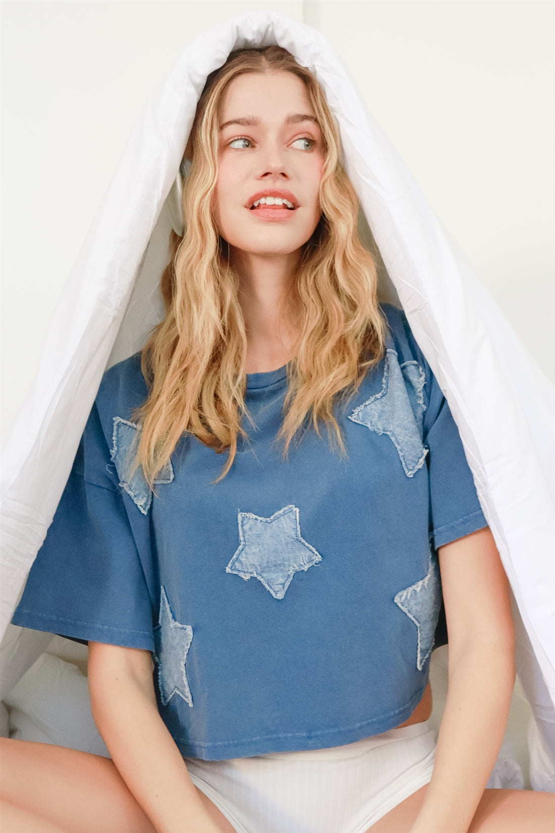 Wholesale Raw Edge Star Patch Top Clothing Tops DZ26C616 NAVY DOUBLE ZERO