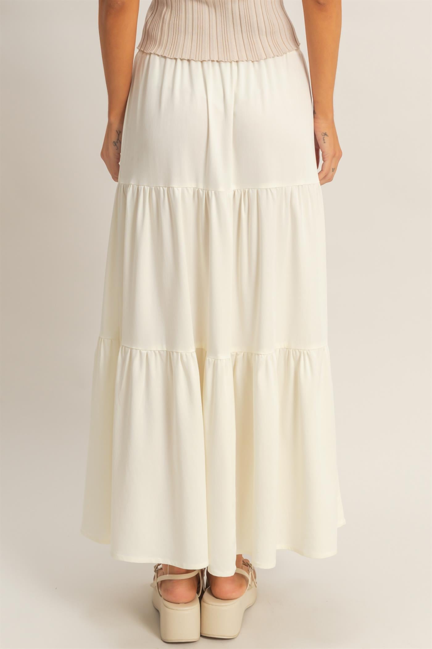 Wholesale Elastic Waist 3-Tier Skirt Skirts HF26E340-D OFF WHITE HYFVE