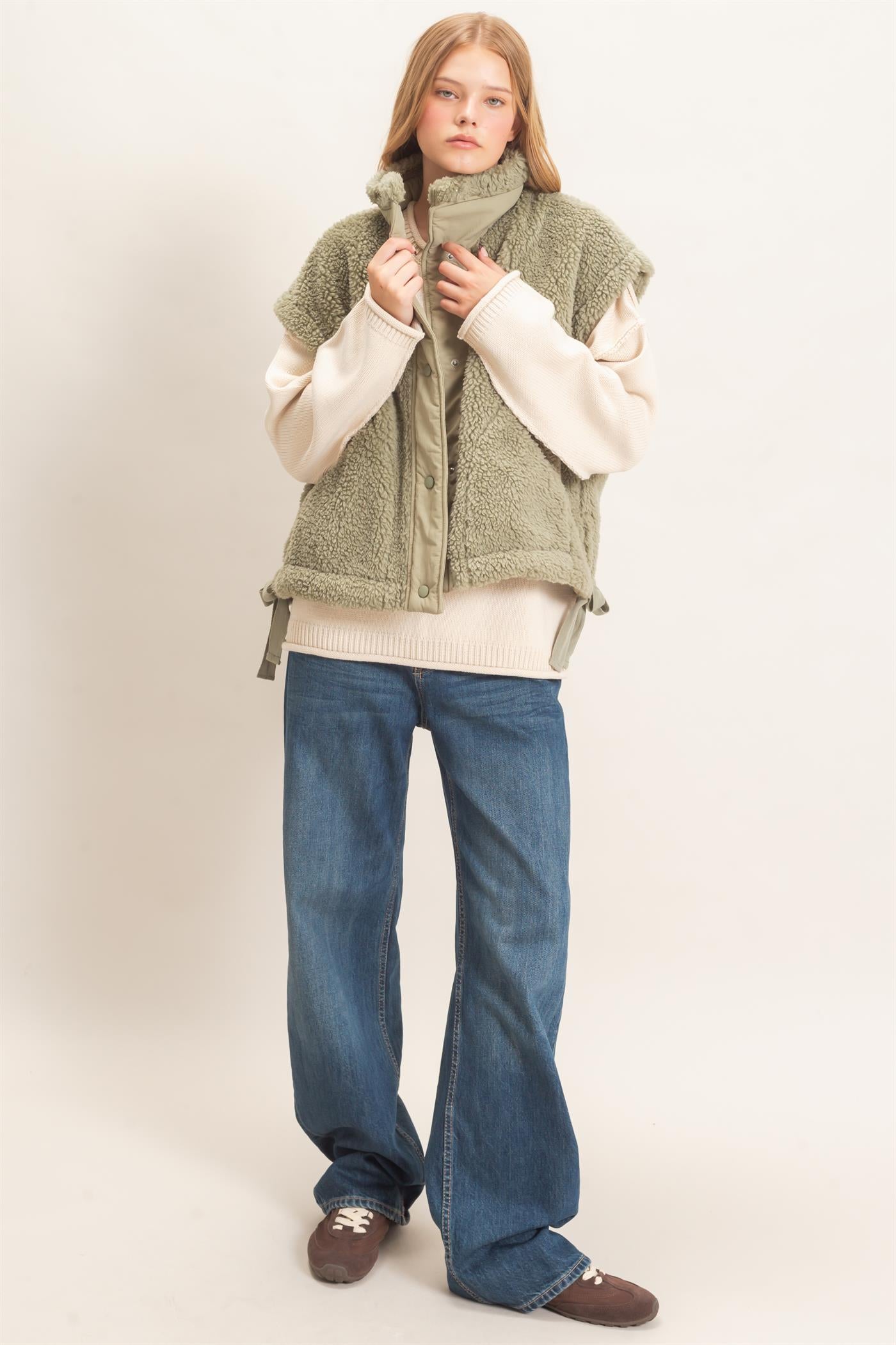 Wholesale Sherpa Vest With Snap Closure Outerwear HF26F131-D OLIVE HYFVE