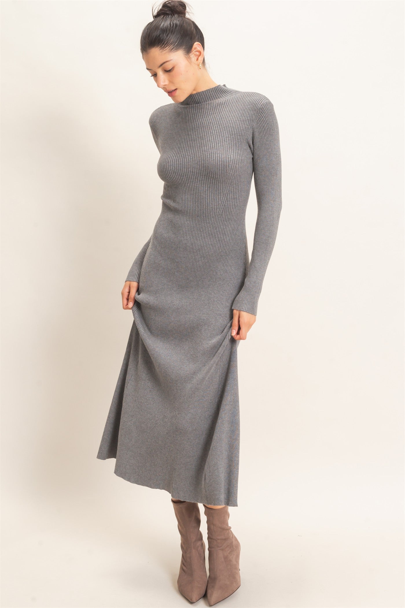 Wholesale Ribbed Mock Neck Long Sleeve Midi Dress Dresses HF26F156-D H.GRAY HYFVE